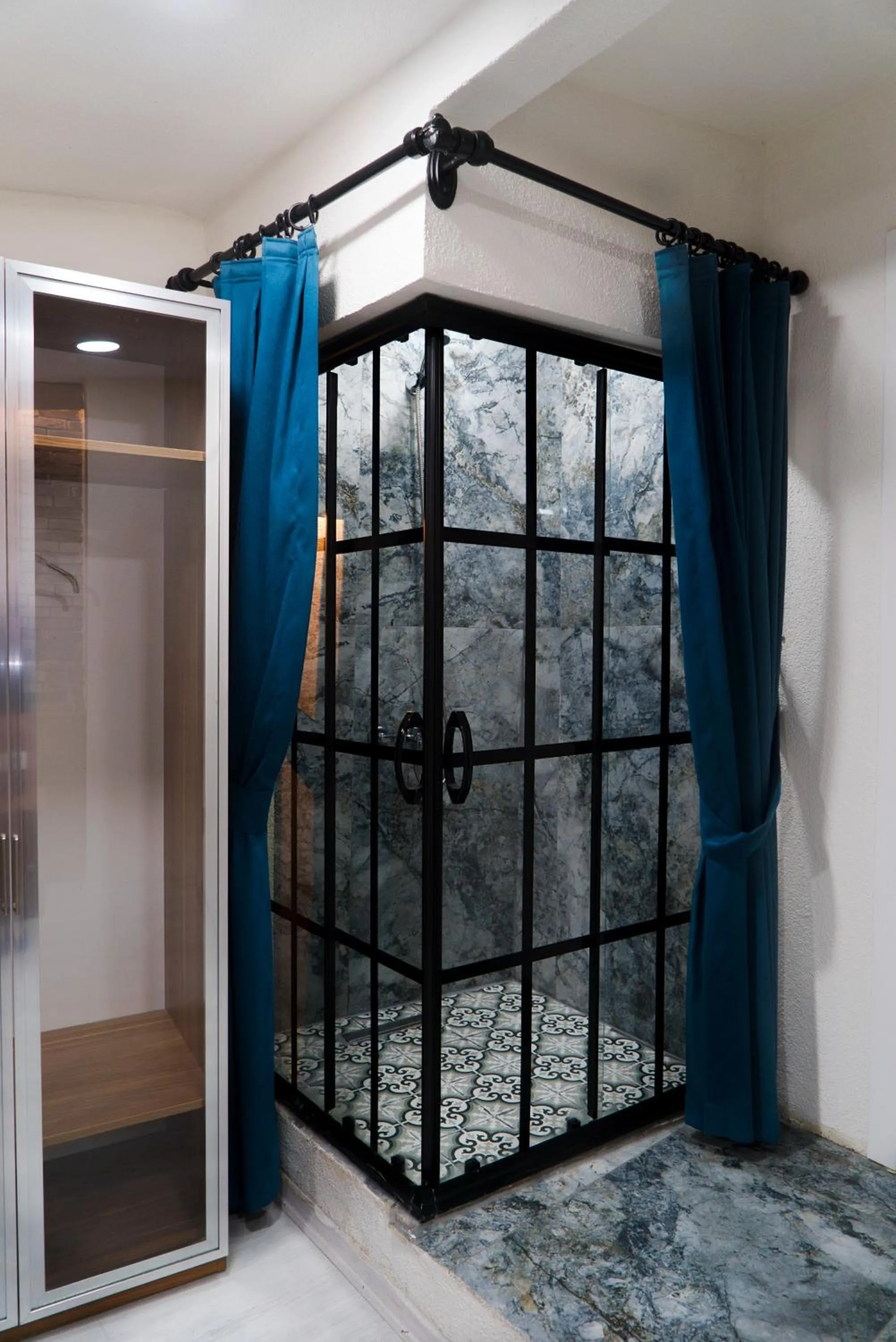 Bed in The Havana Residence