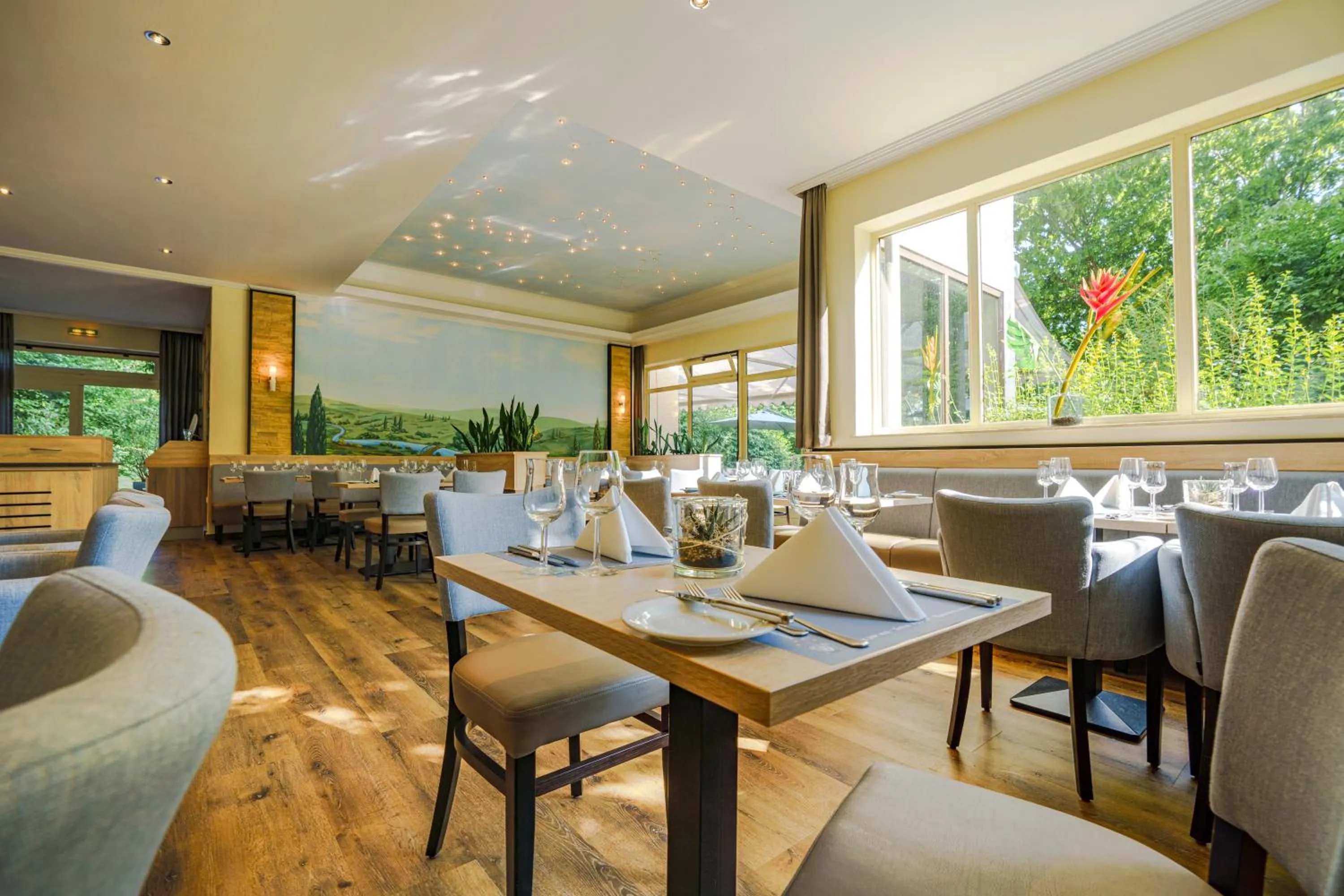 Restaurant/places to eat in Parkhotel Maasberg GmbH