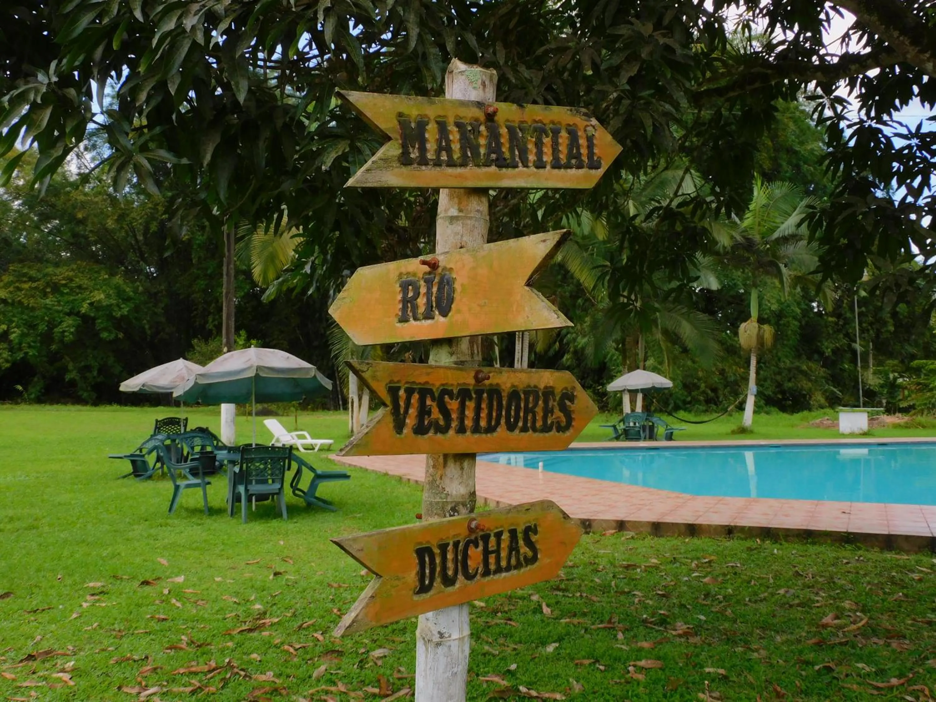 Day in Puerto Quito Lodge