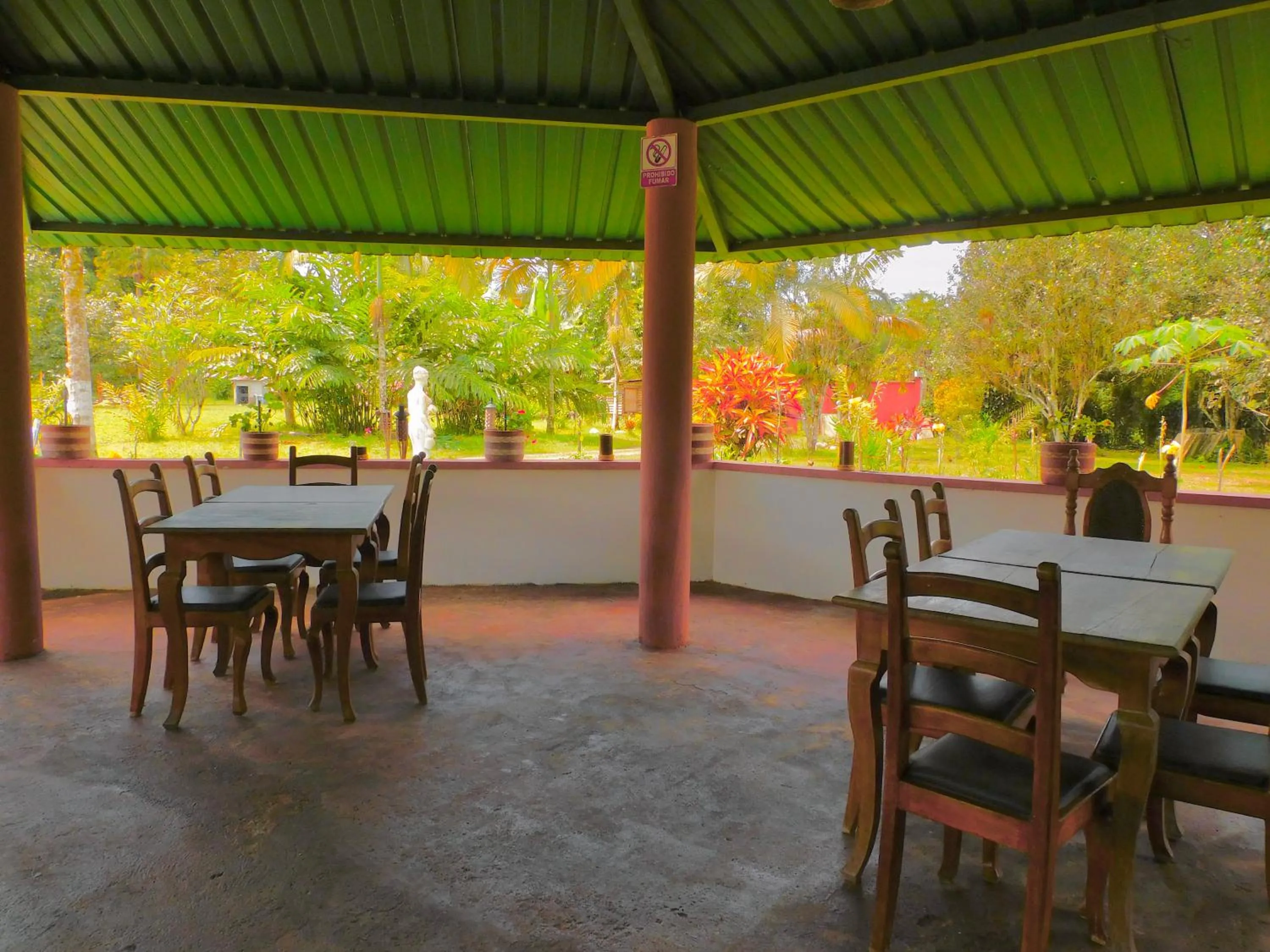 Patio in Puerto Quito Lodge - Las Iguanas