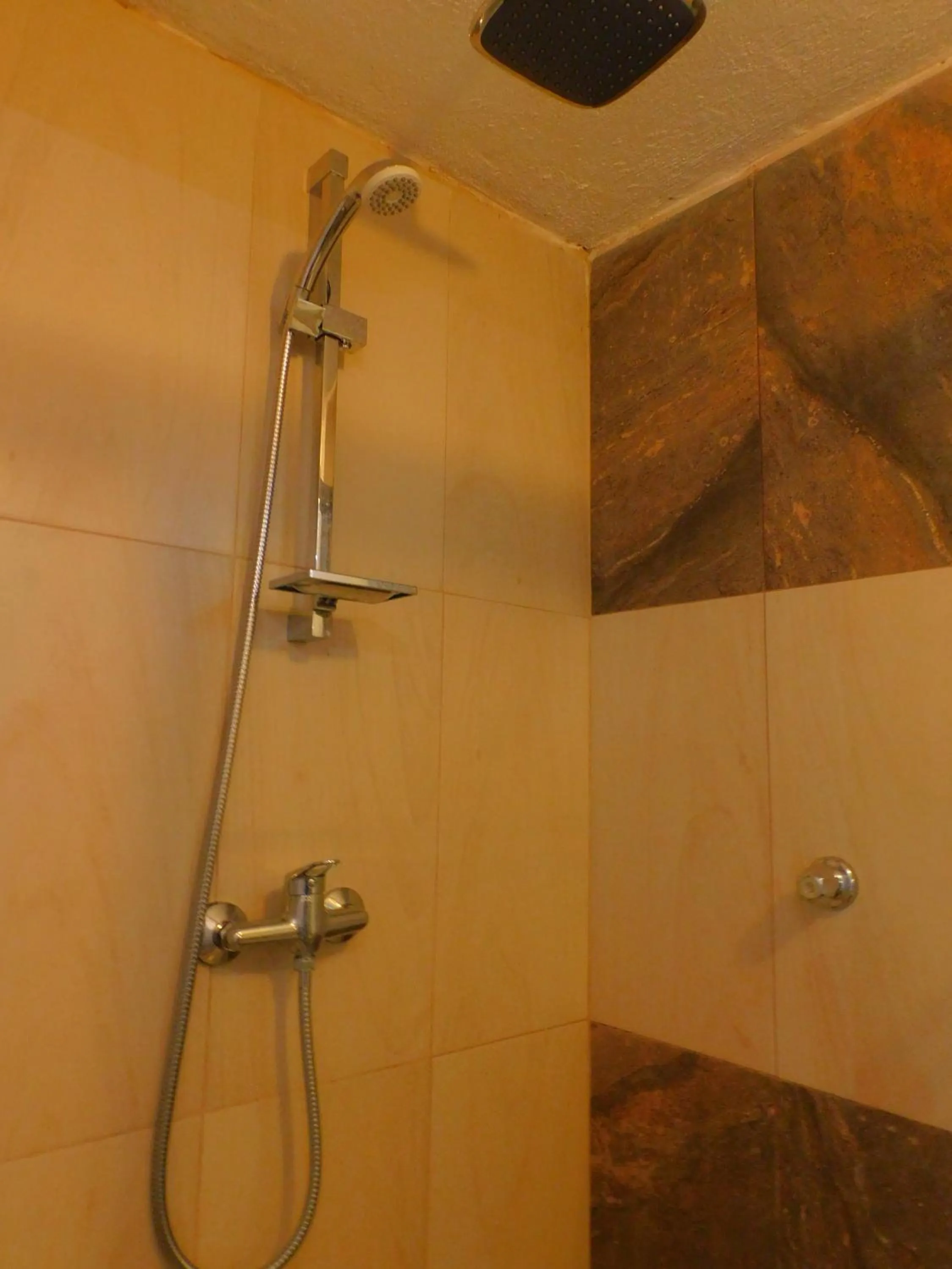 Shower in Puerto Quito Lodge