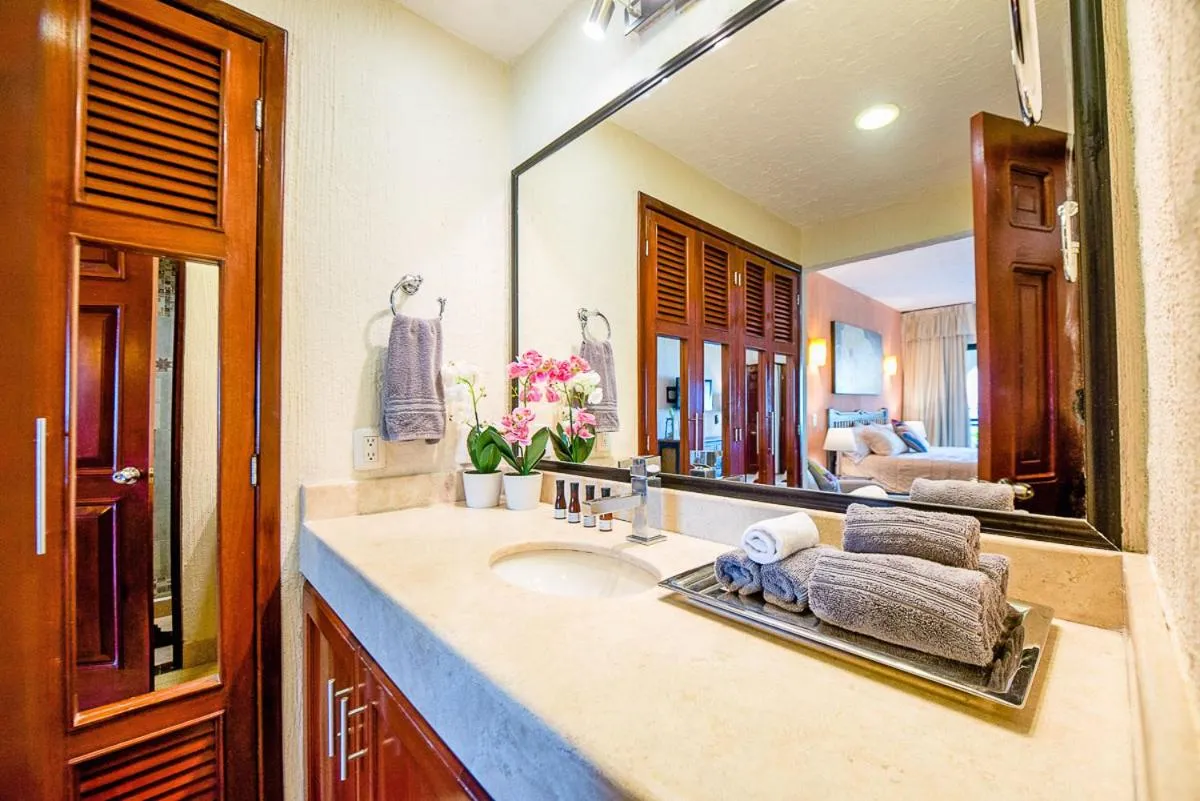 Xaman Ha Beach Front Condo