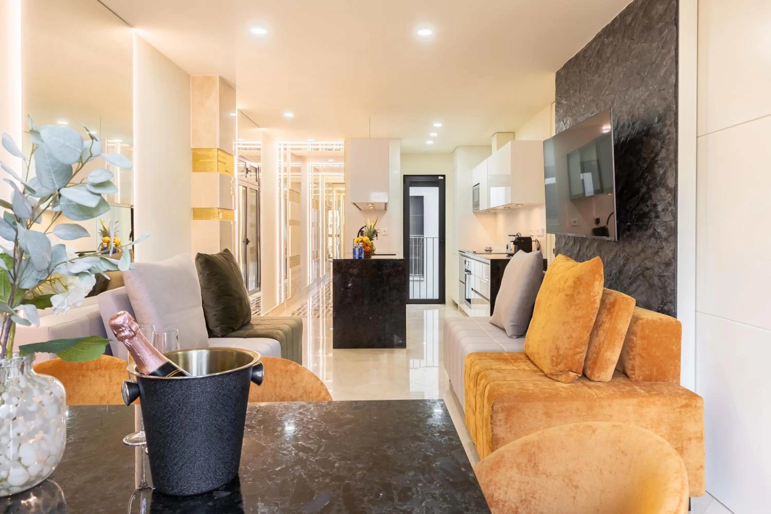 Living room in Cosmo Apartments Rambla Catalunya