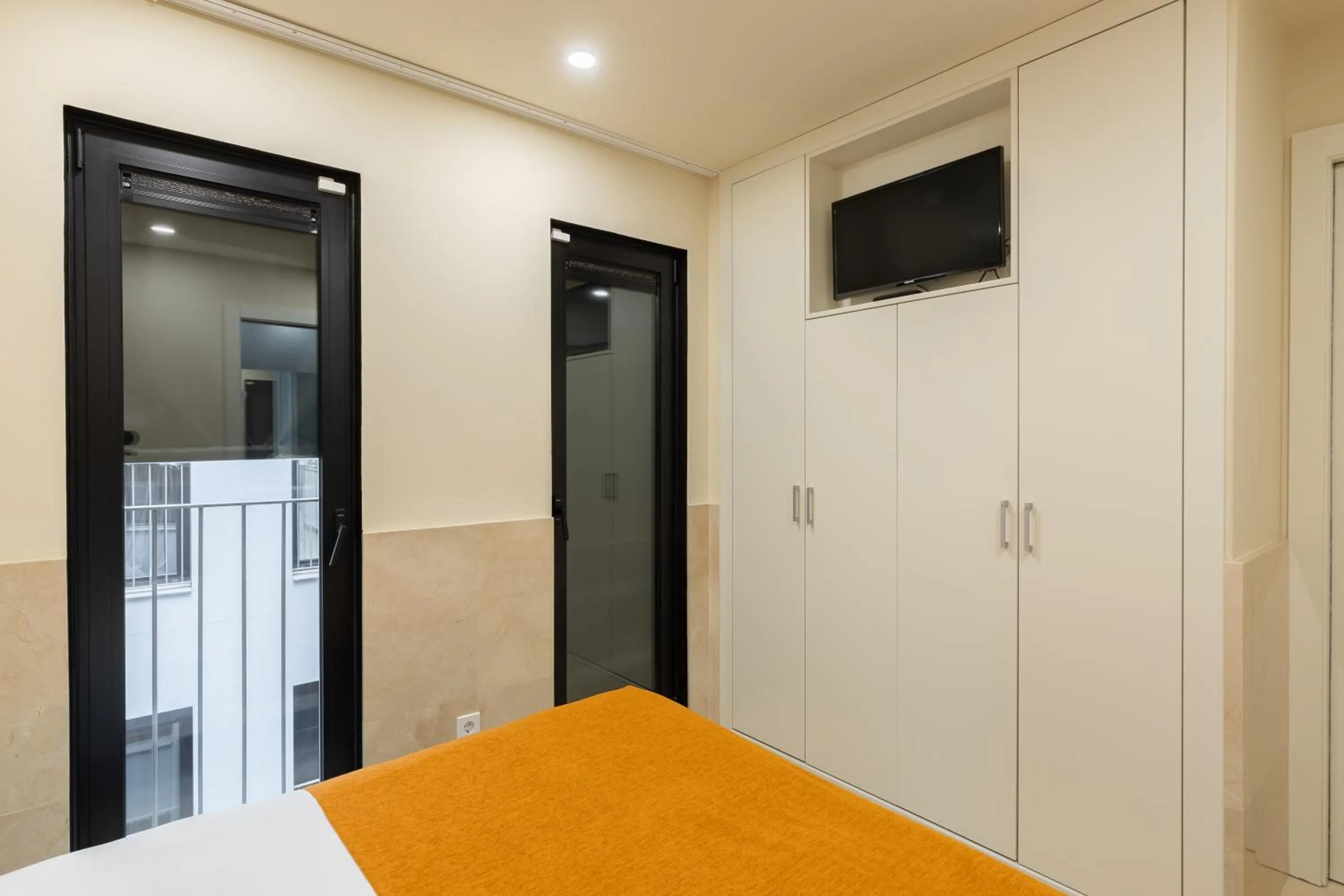 Bedroom, Bed in Cosmo Apartments Rambla Catalunya