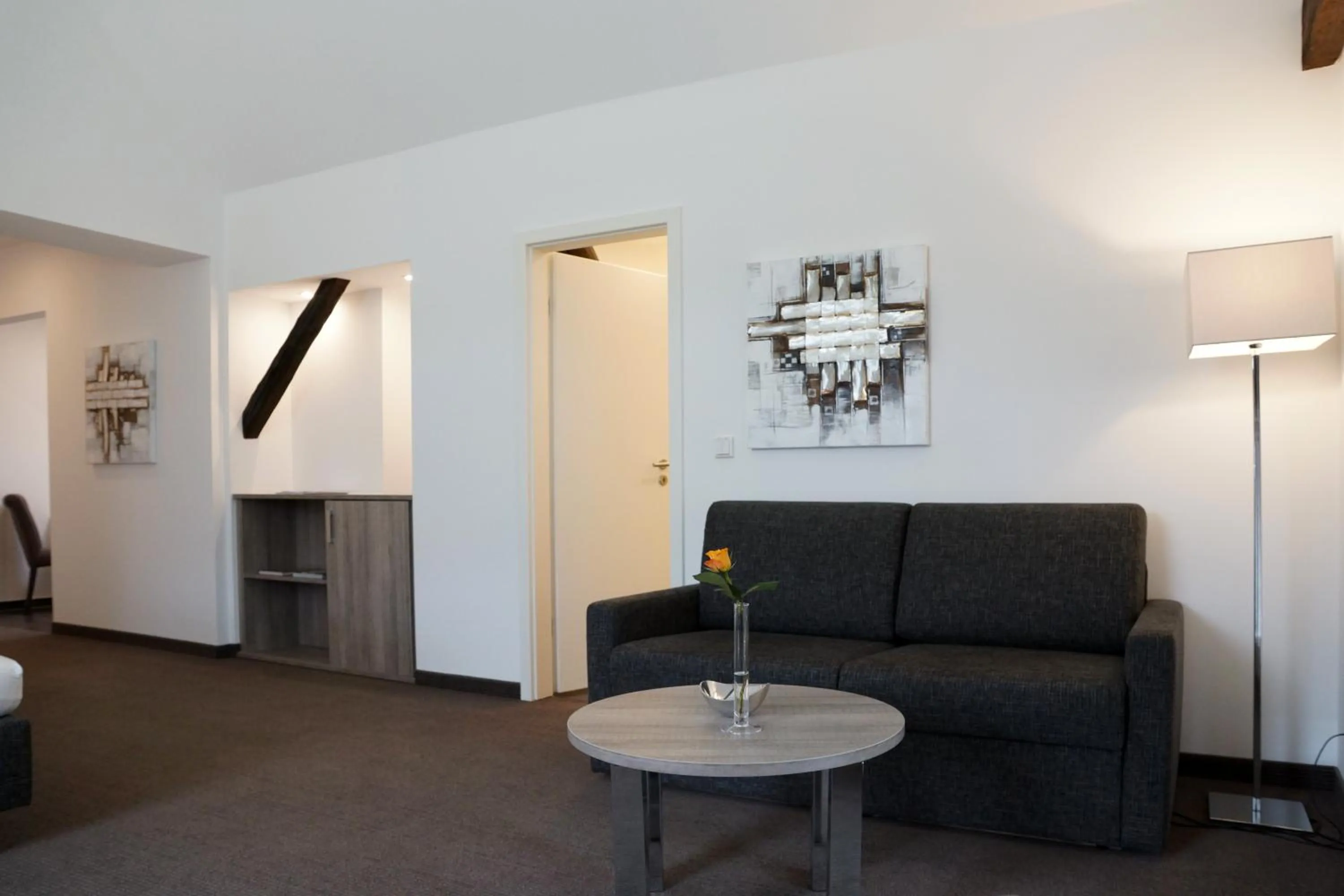 Seating area in Hünerbein's Posthotel