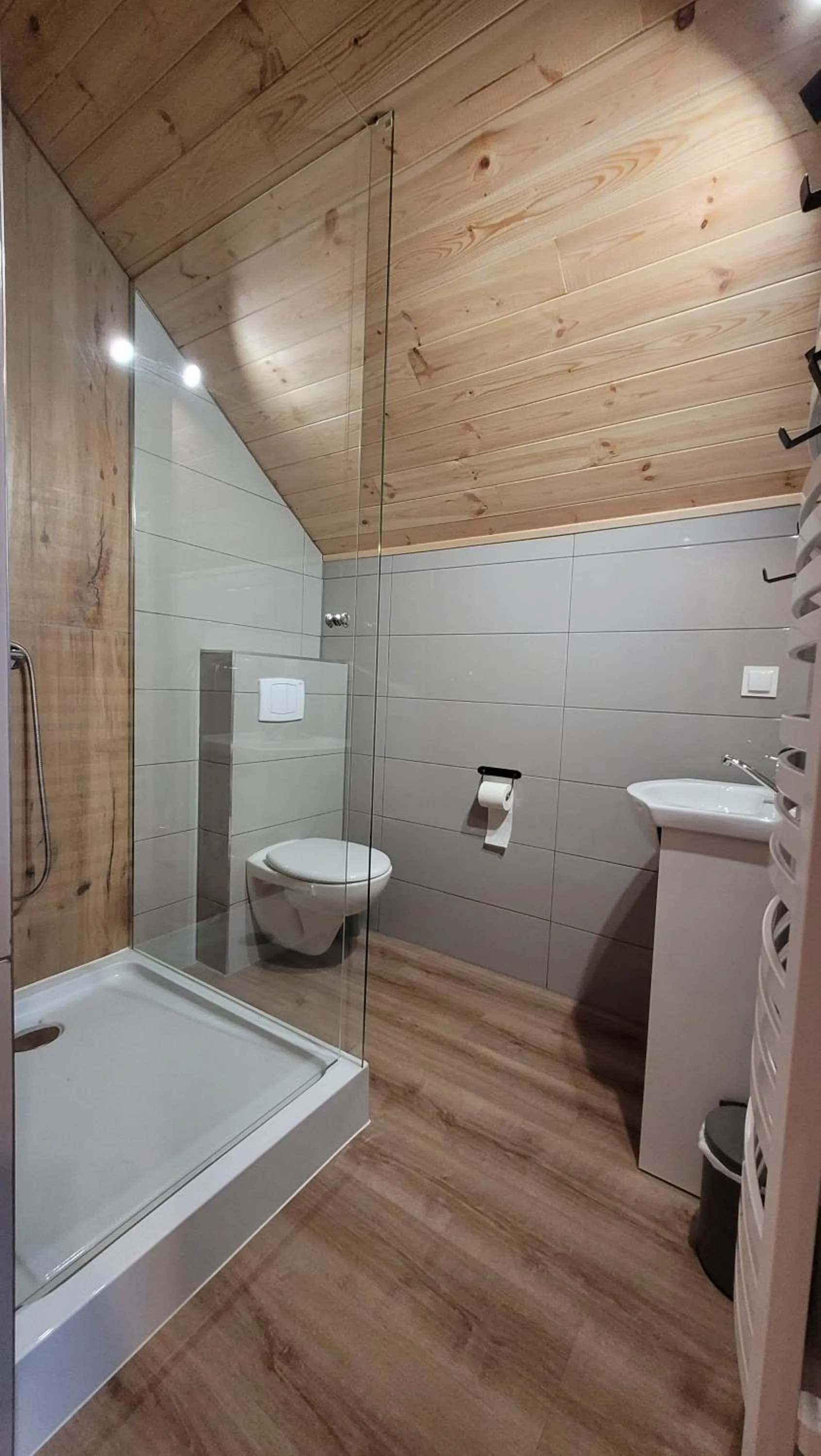 Shower in Wrzosowe Wzgórze