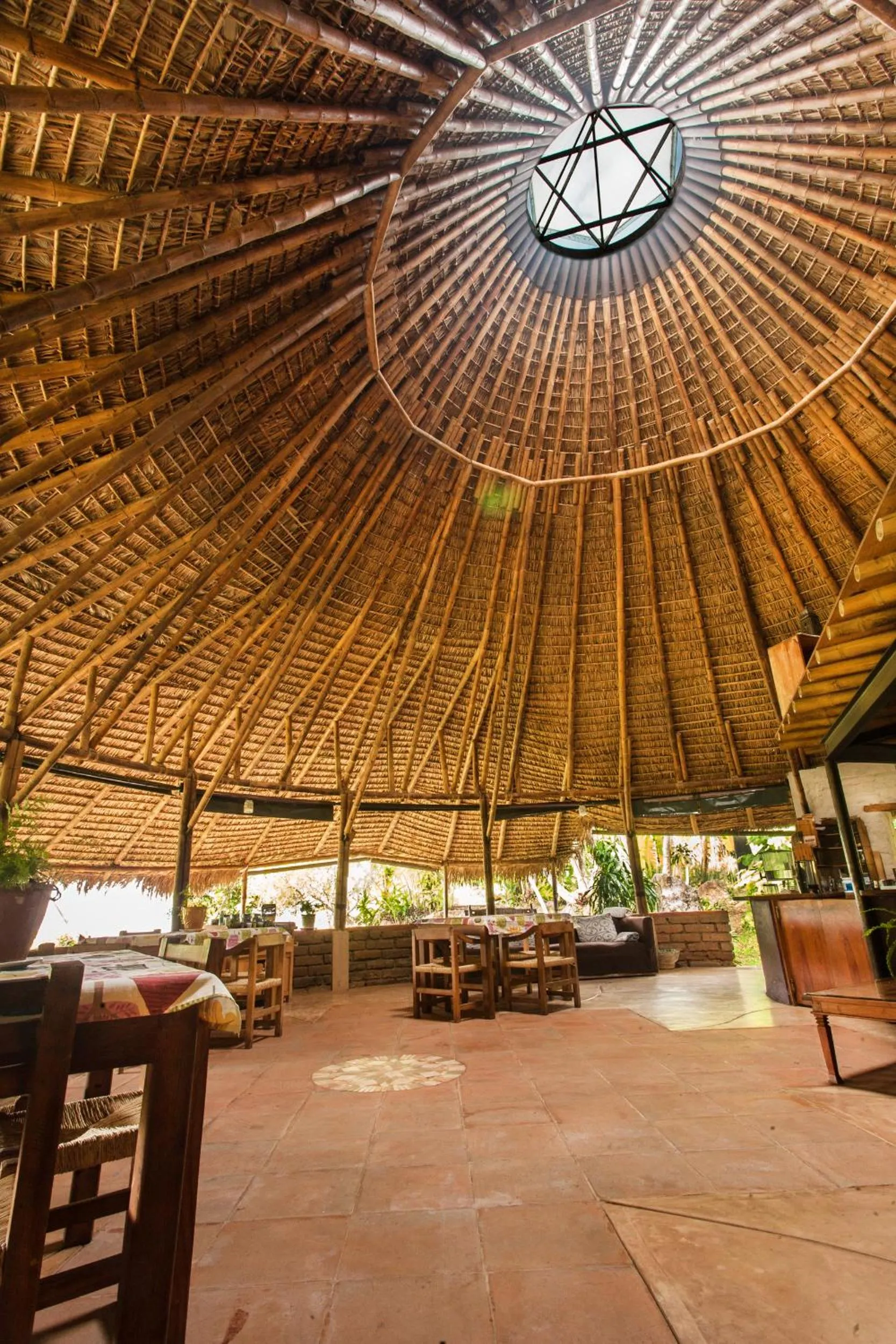 Communal lounge/ TV room in Yolitia Wellness