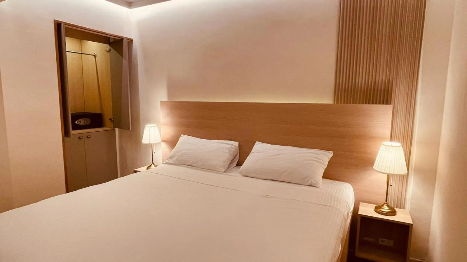 Bed in Hotel La Colonia