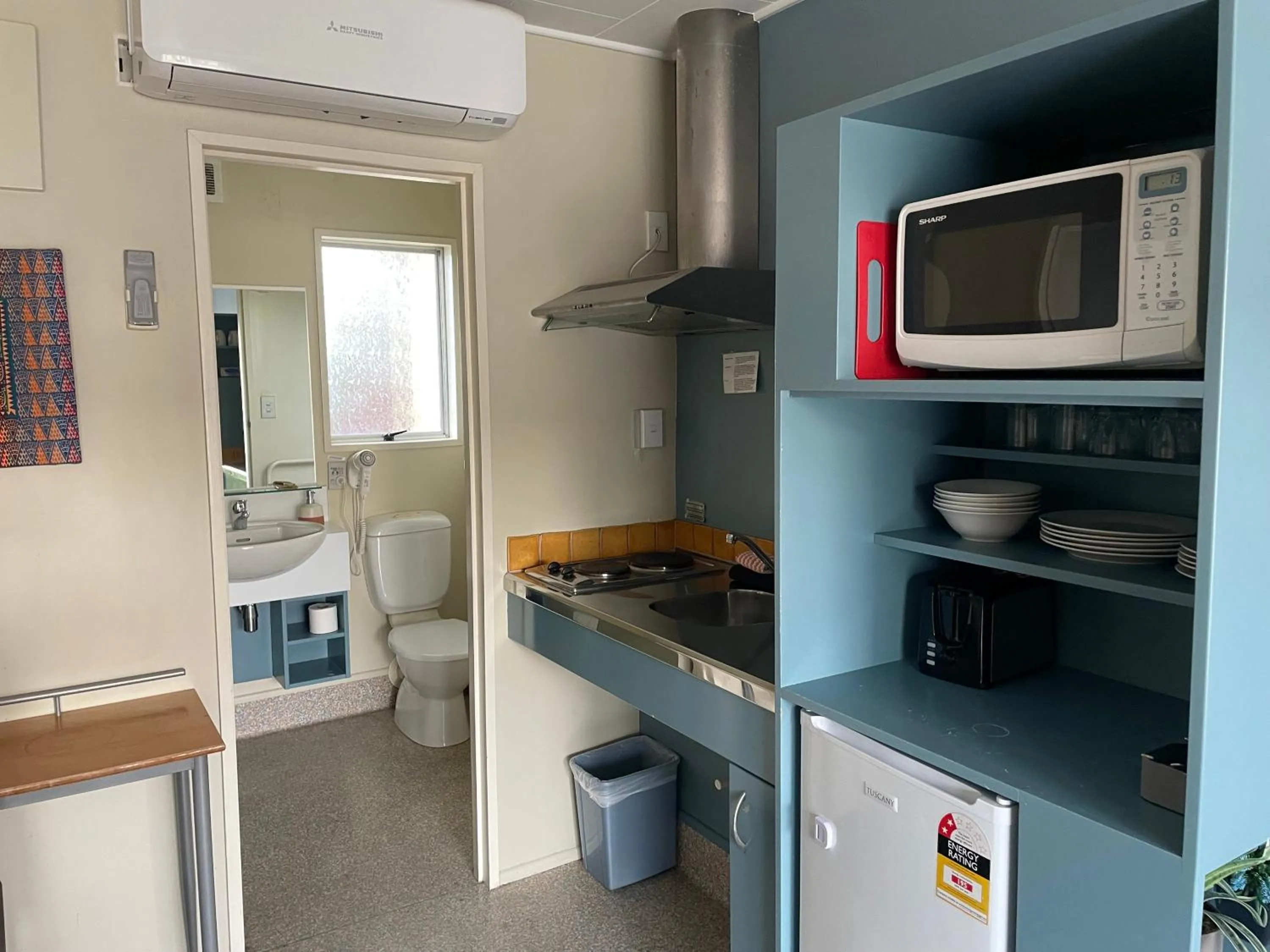 Kitchen or kitchenette in Bella Tuscany Motor Lodge