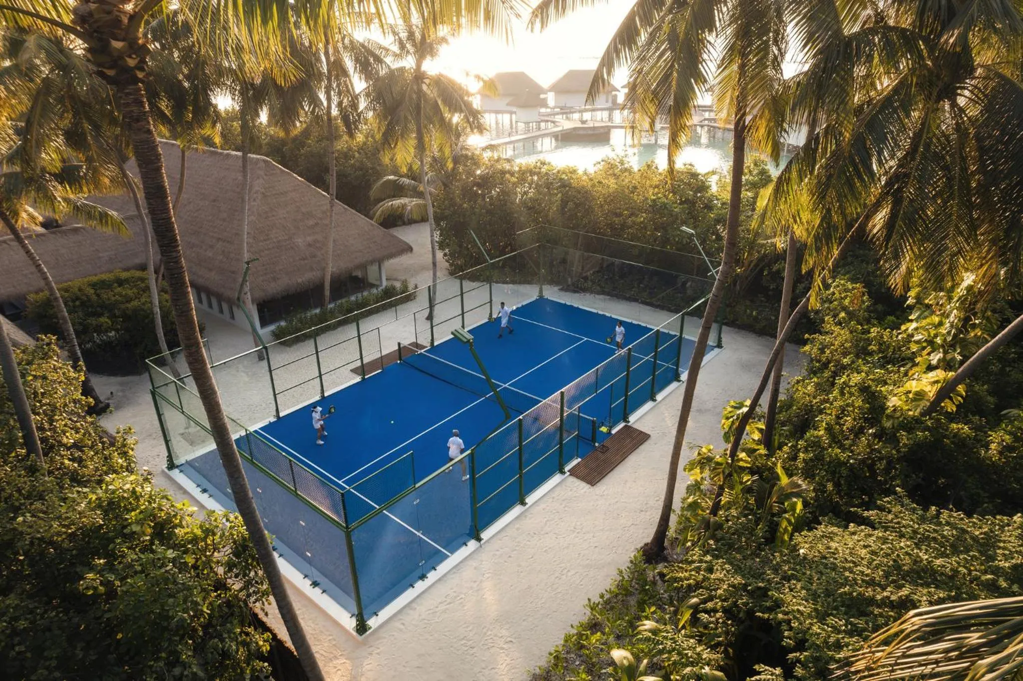 Tennis court in COMO Maalifushi