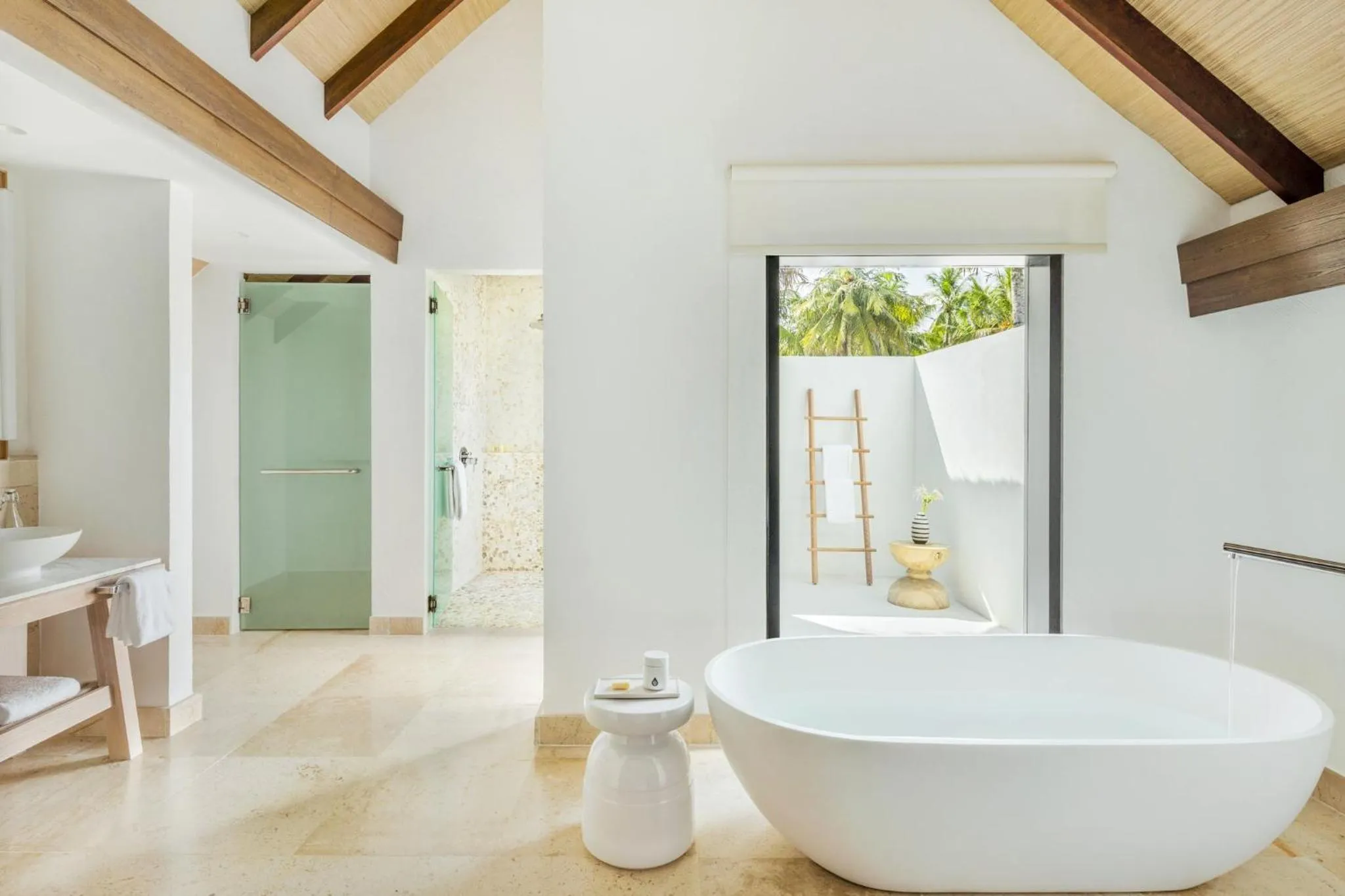 Photo of the whole room in COMO Maalifushi