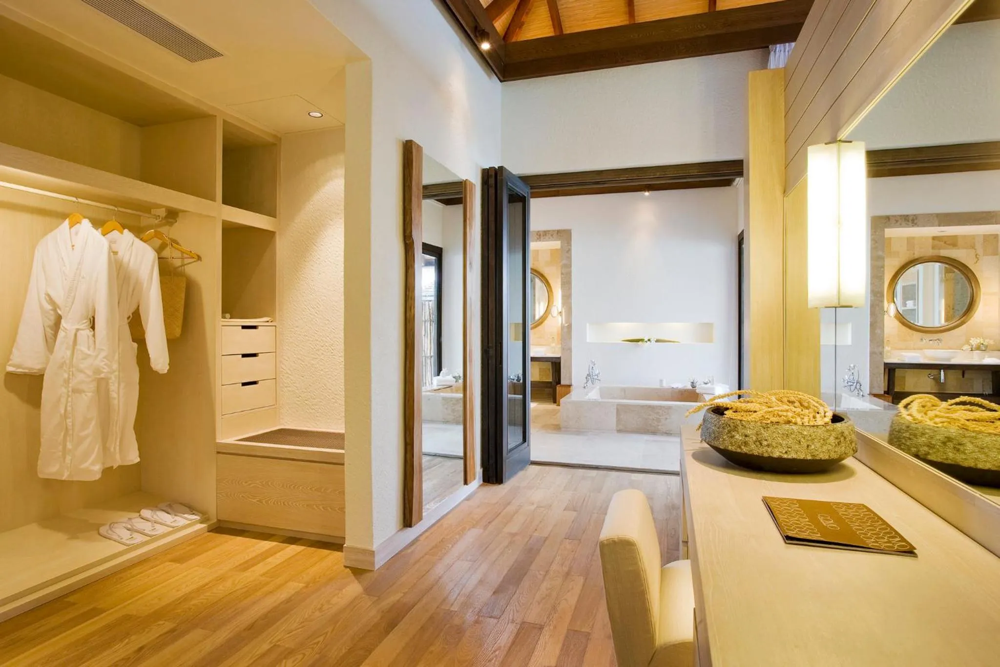 Photo of the whole room in COMO Maalifushi