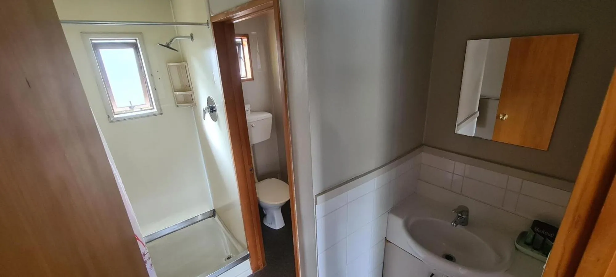 Bathroom in Forest Peak Motel