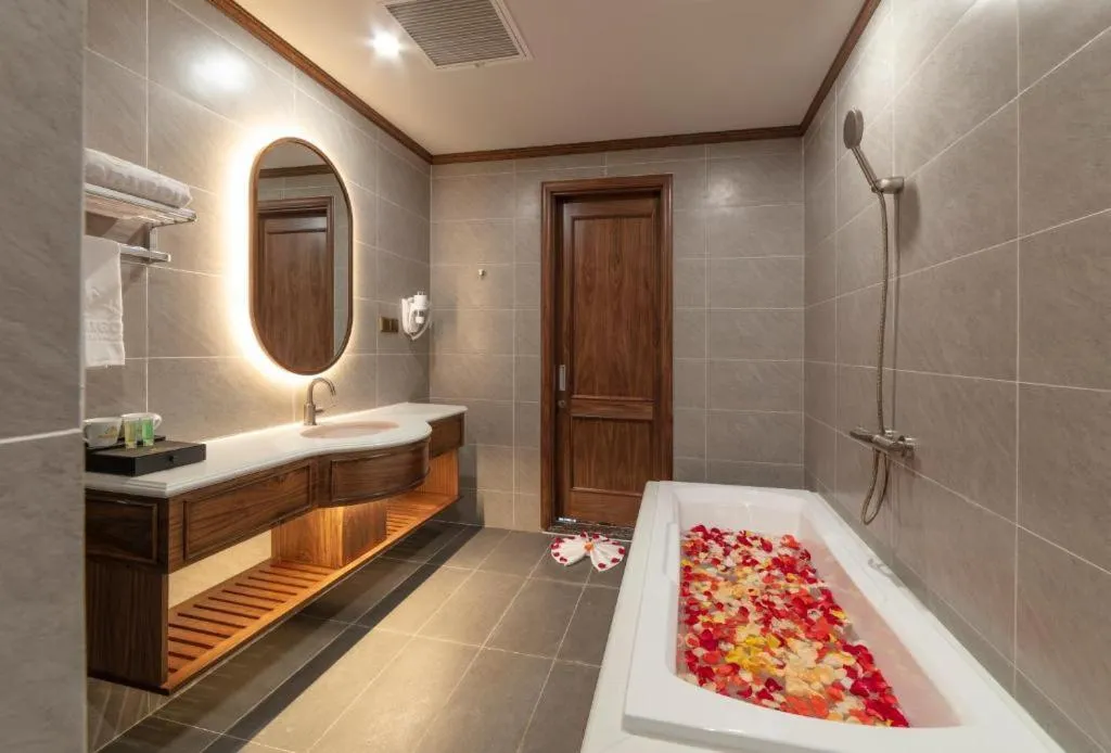 Marigold Hotel Dalat