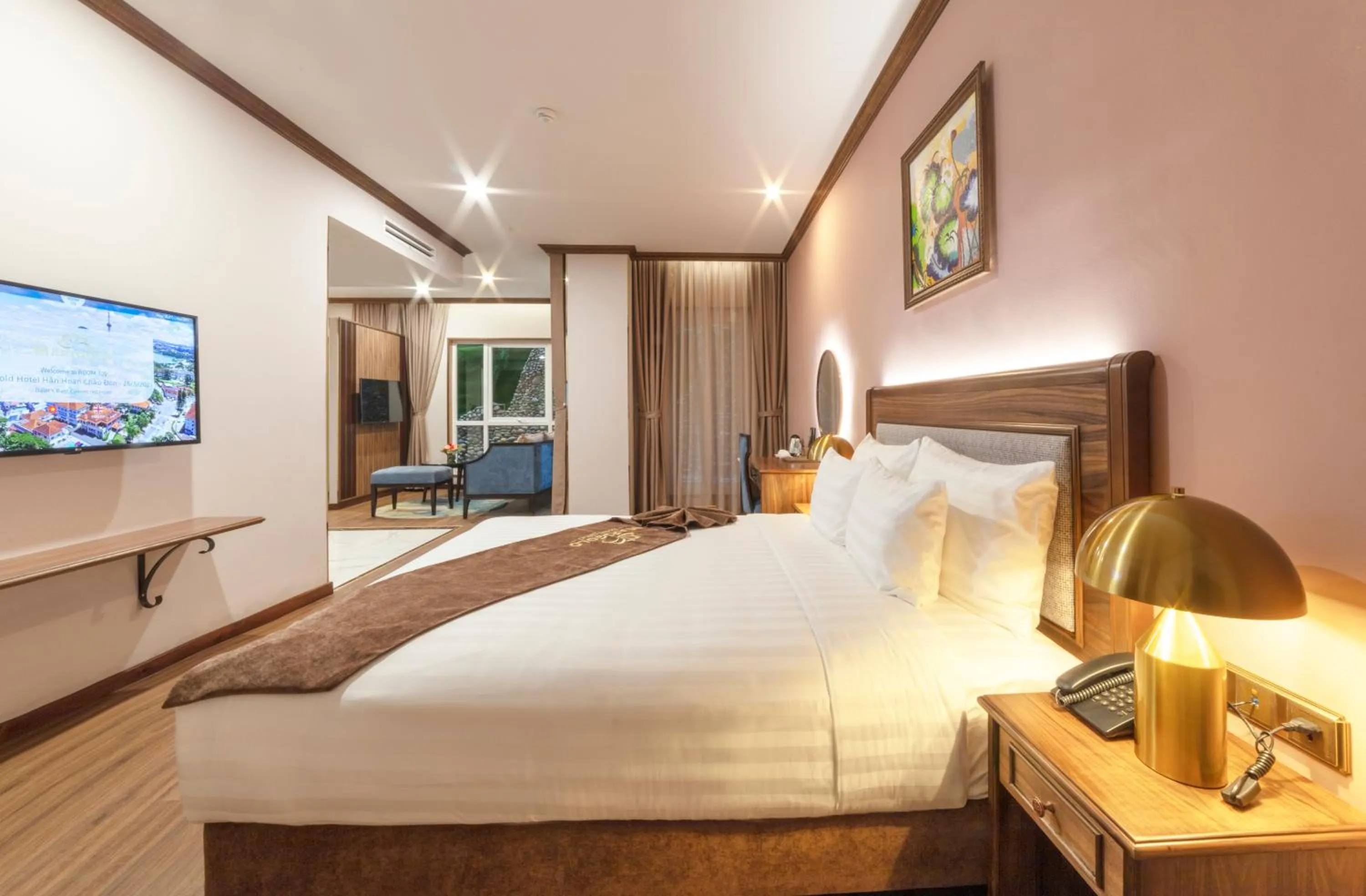 Bed in Marigold Hotel Dalat