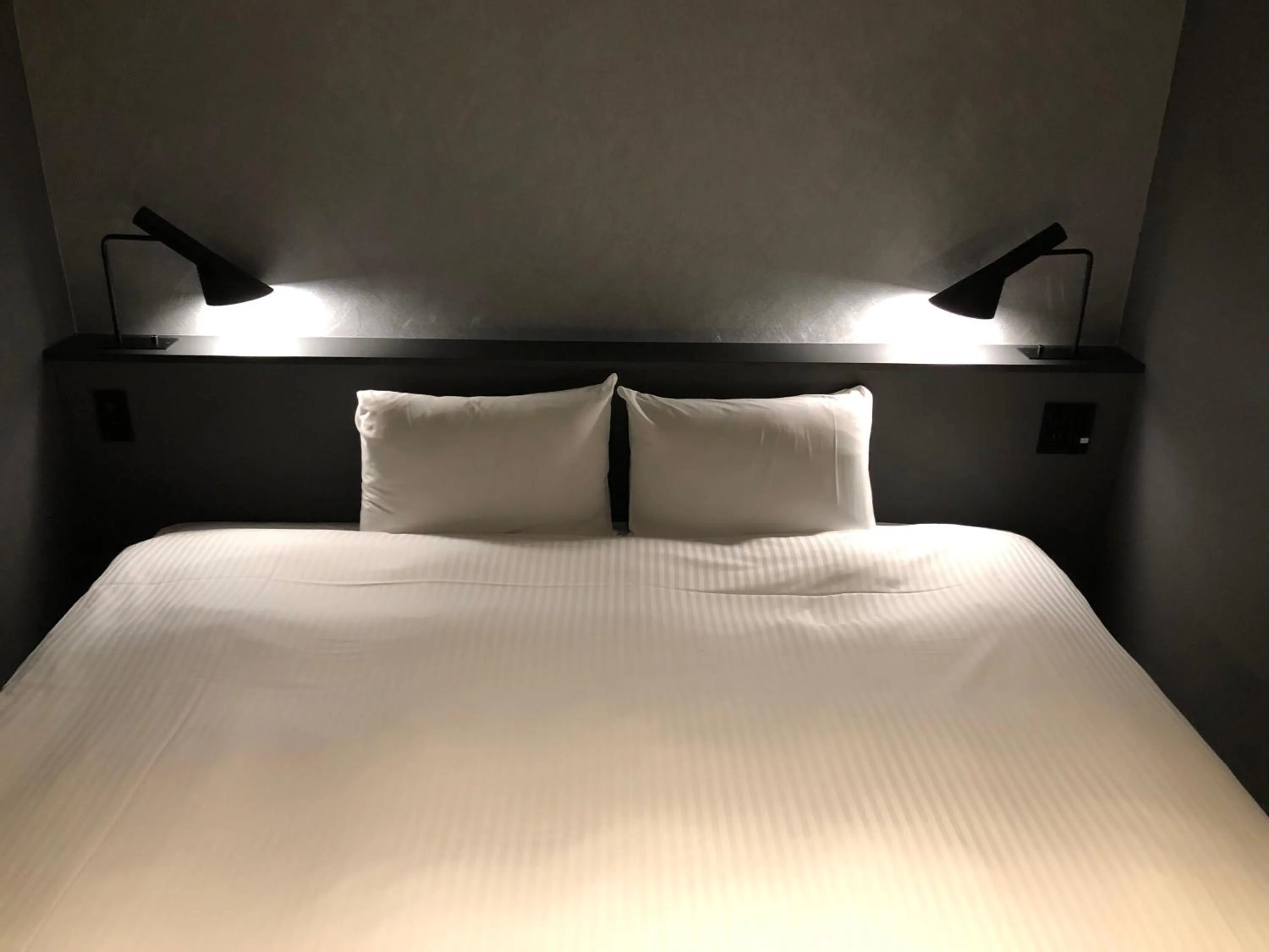 Bedroom, Bed in LOF HOTEL Shimbashi