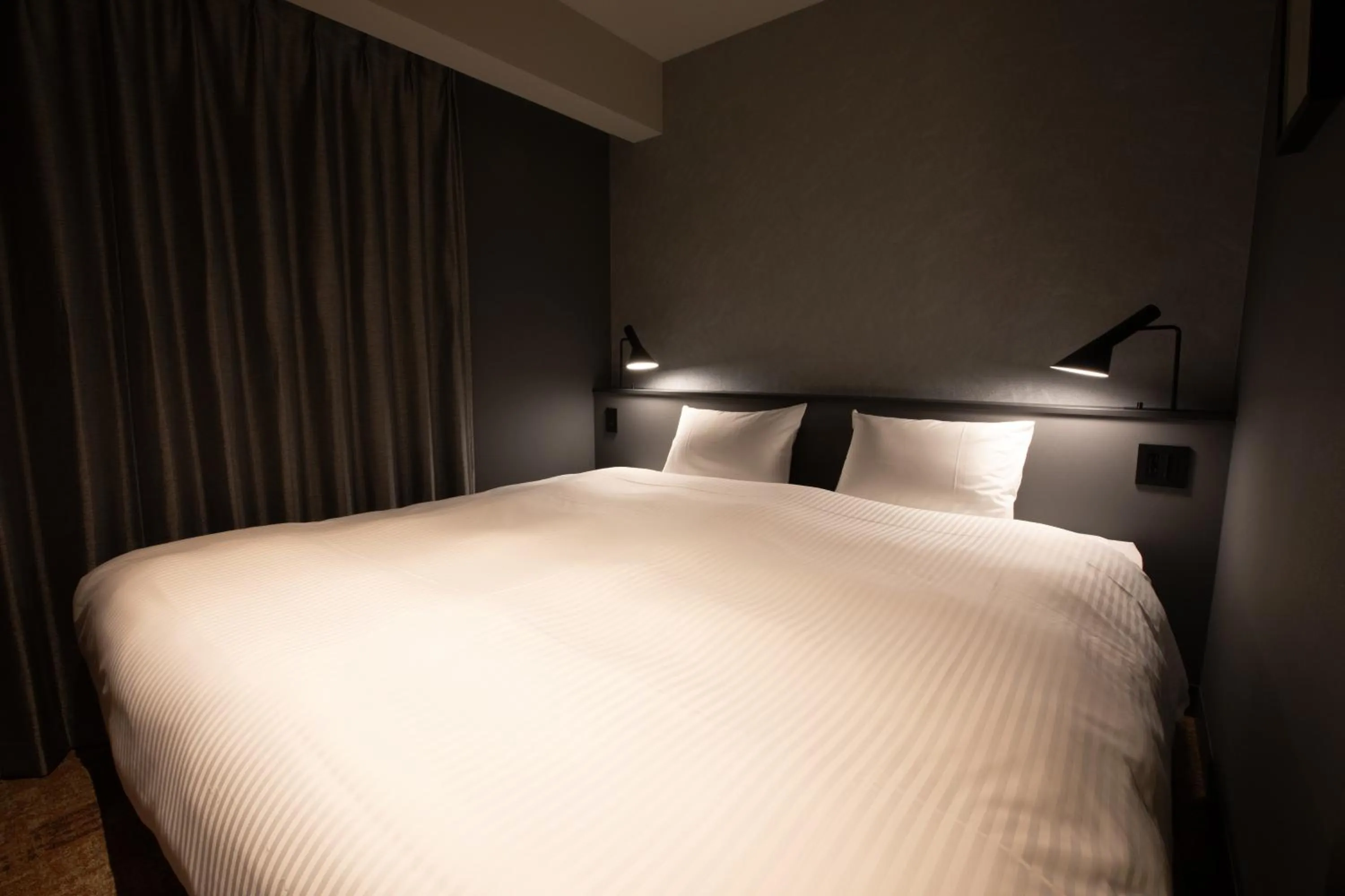 Bed in LOF HOTEL Shimbashi