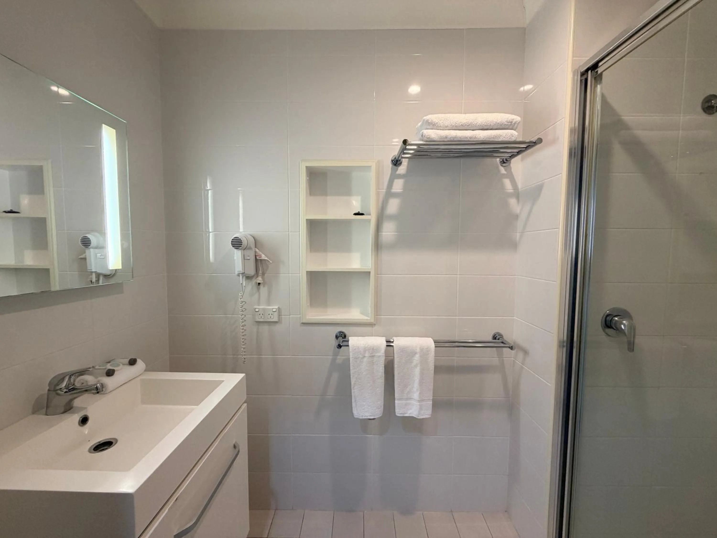 Bathroom in Korora Bay Village Resort