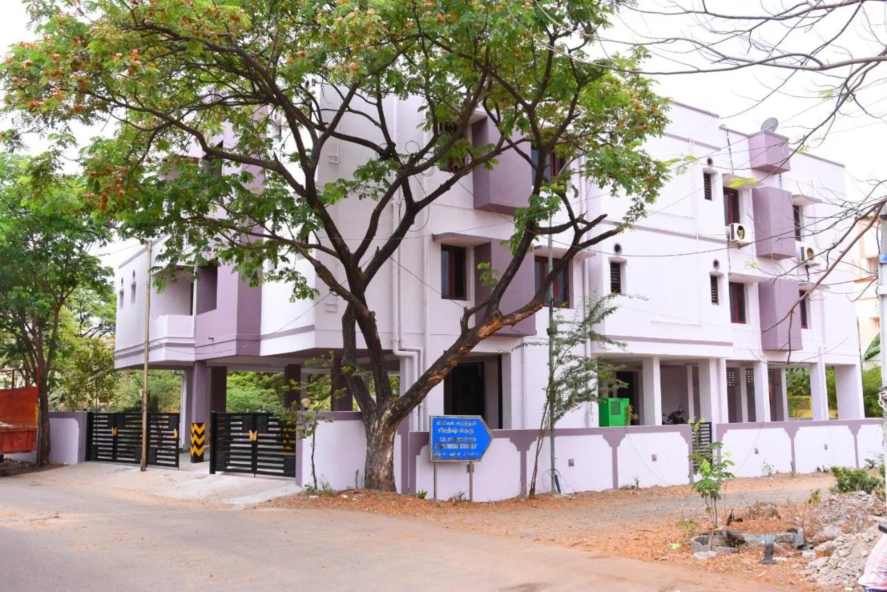 Property building in Aishwaryam Deshna Service Apartment Ambattur Chennai