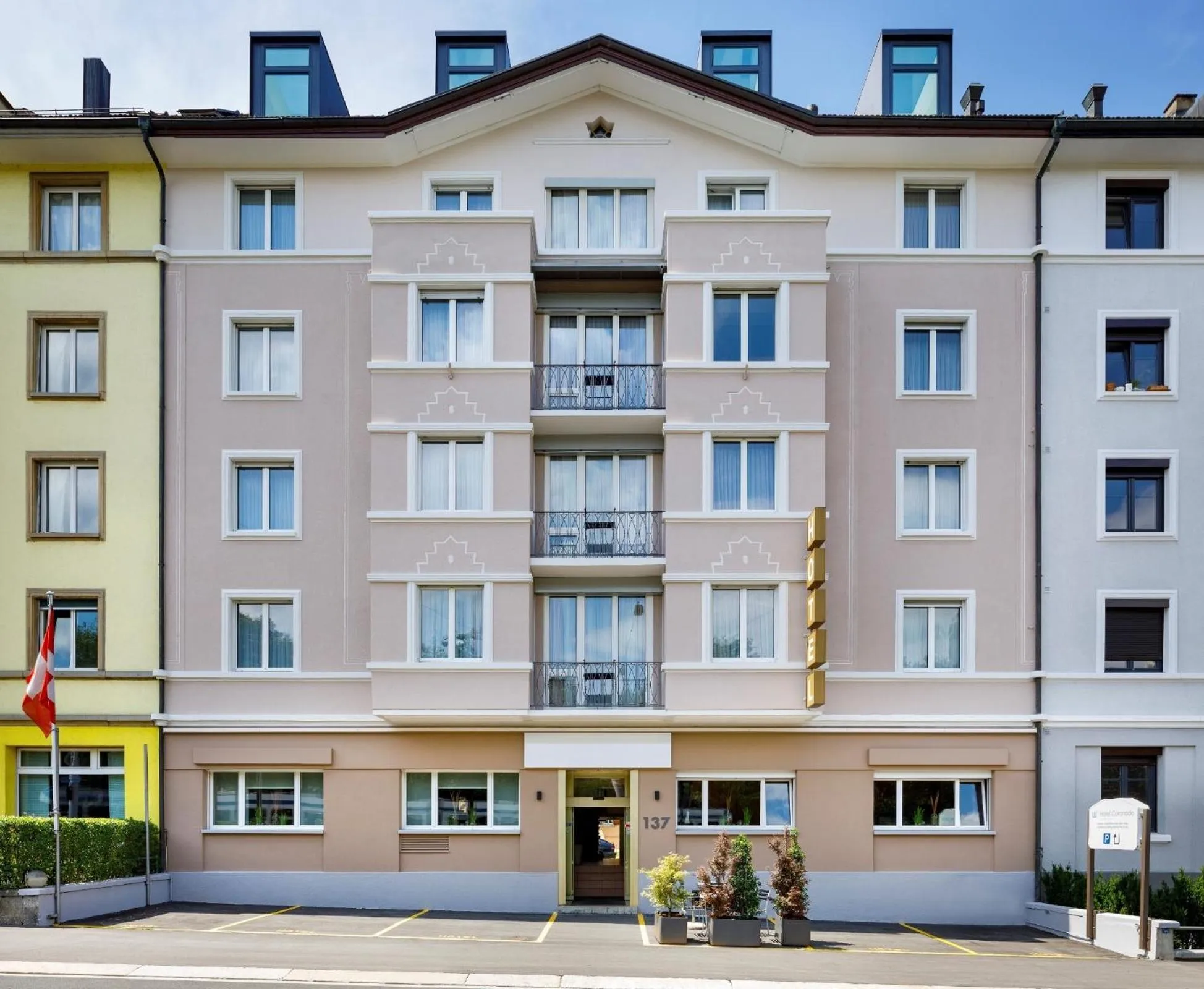 Property building in Swiss Star Irchel - Self Check-In