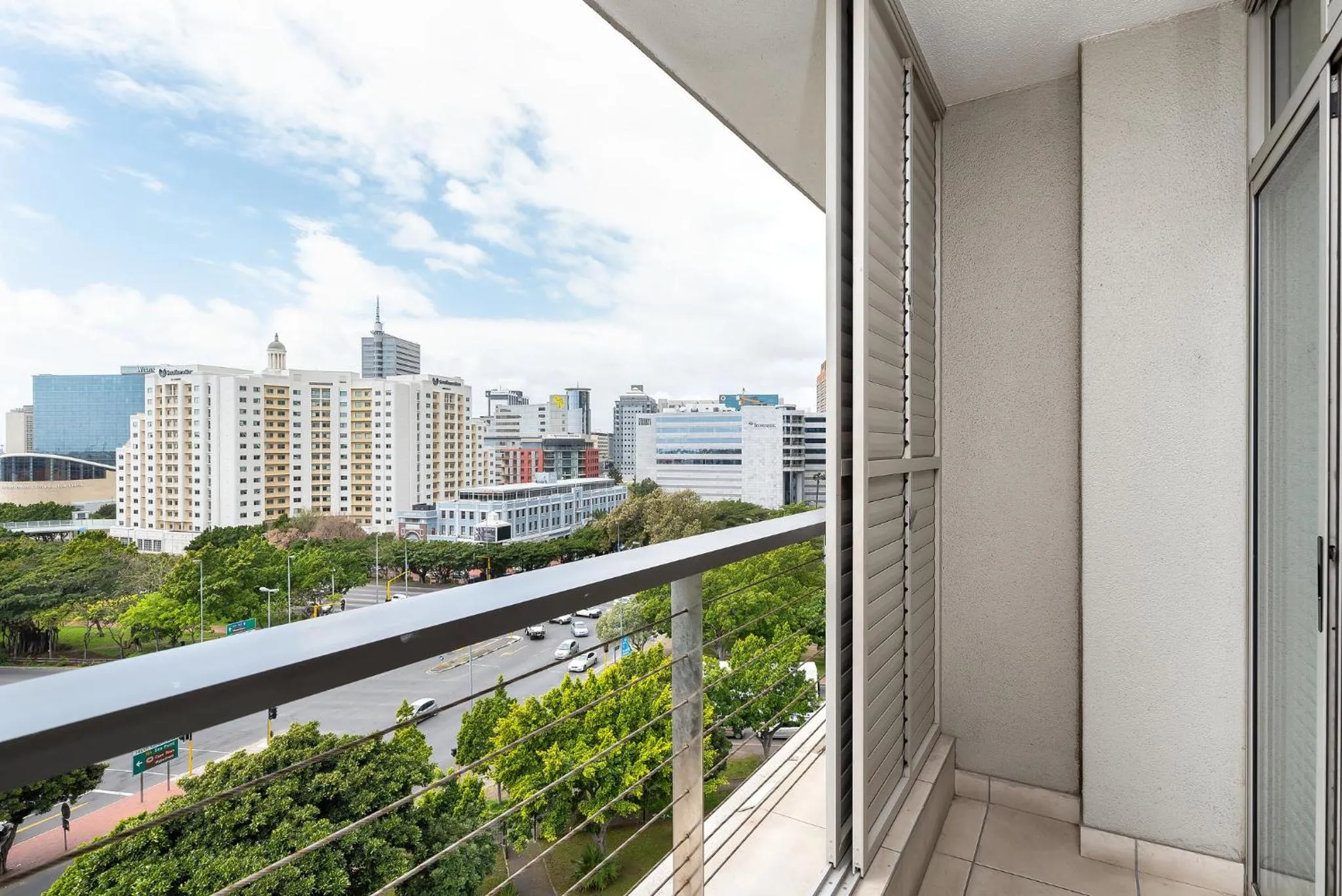 Balcony/Terrace in HarbourEdge Suites by Totalstay
