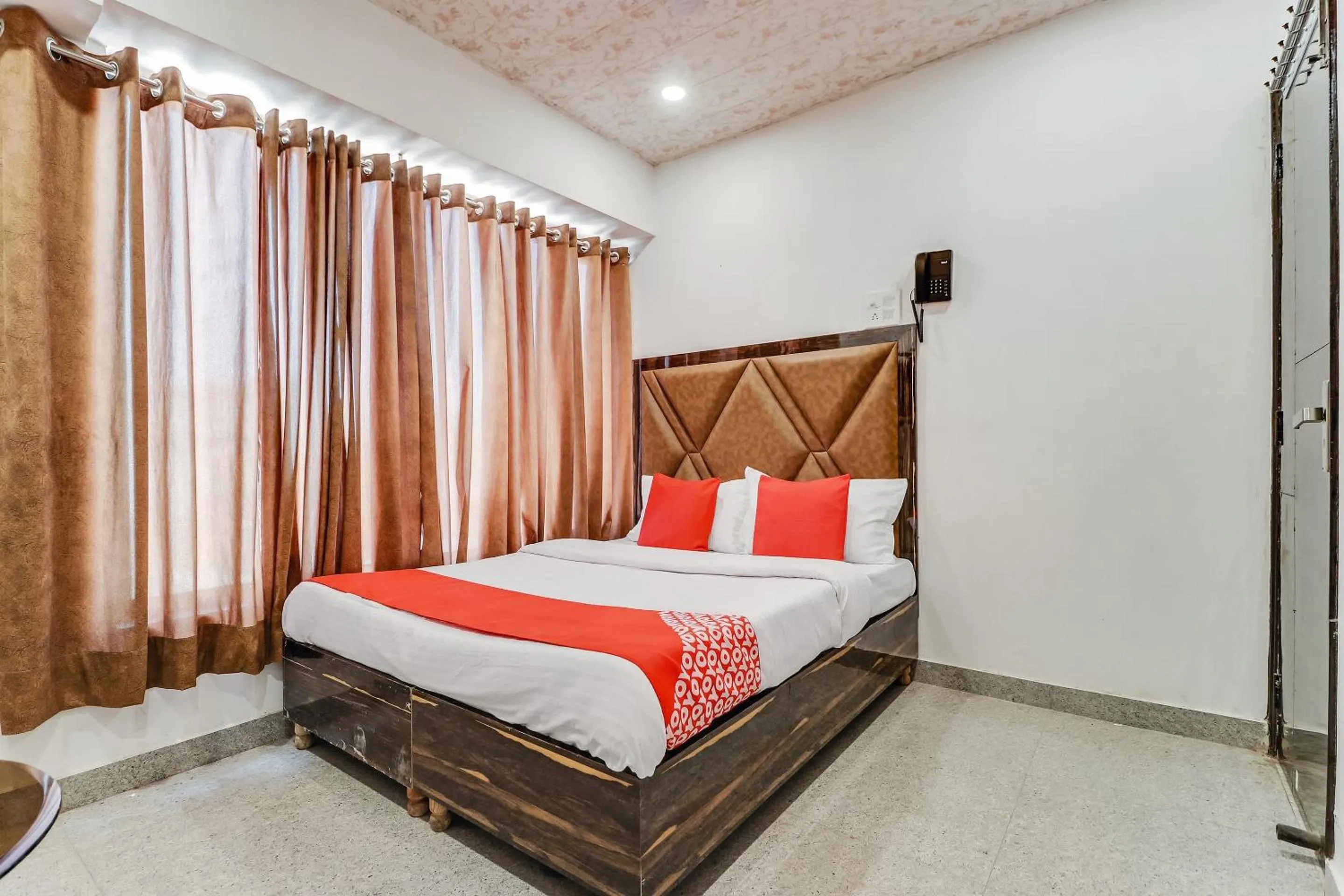 Bedroom, Bed in Hotel O Sun View