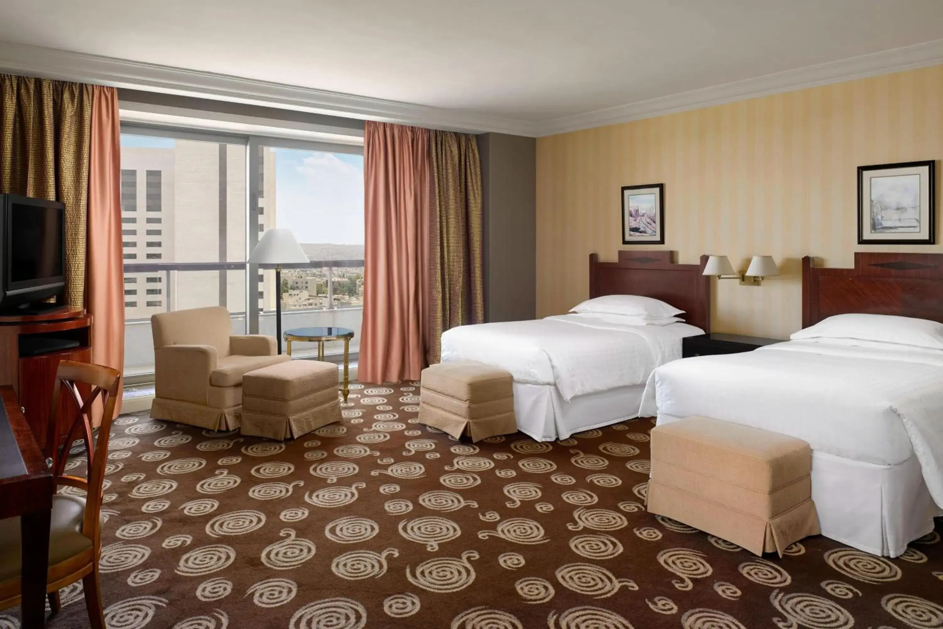 Classic Twin Bed, Guest room, 2 Twin/Single Bed(s) in Sheraton Amman Al Nabil Hotel Classic Twin Bed, Guest room, 2 Twin/Single Bed(s) in Sheraton Amman Al Nabil Hotel