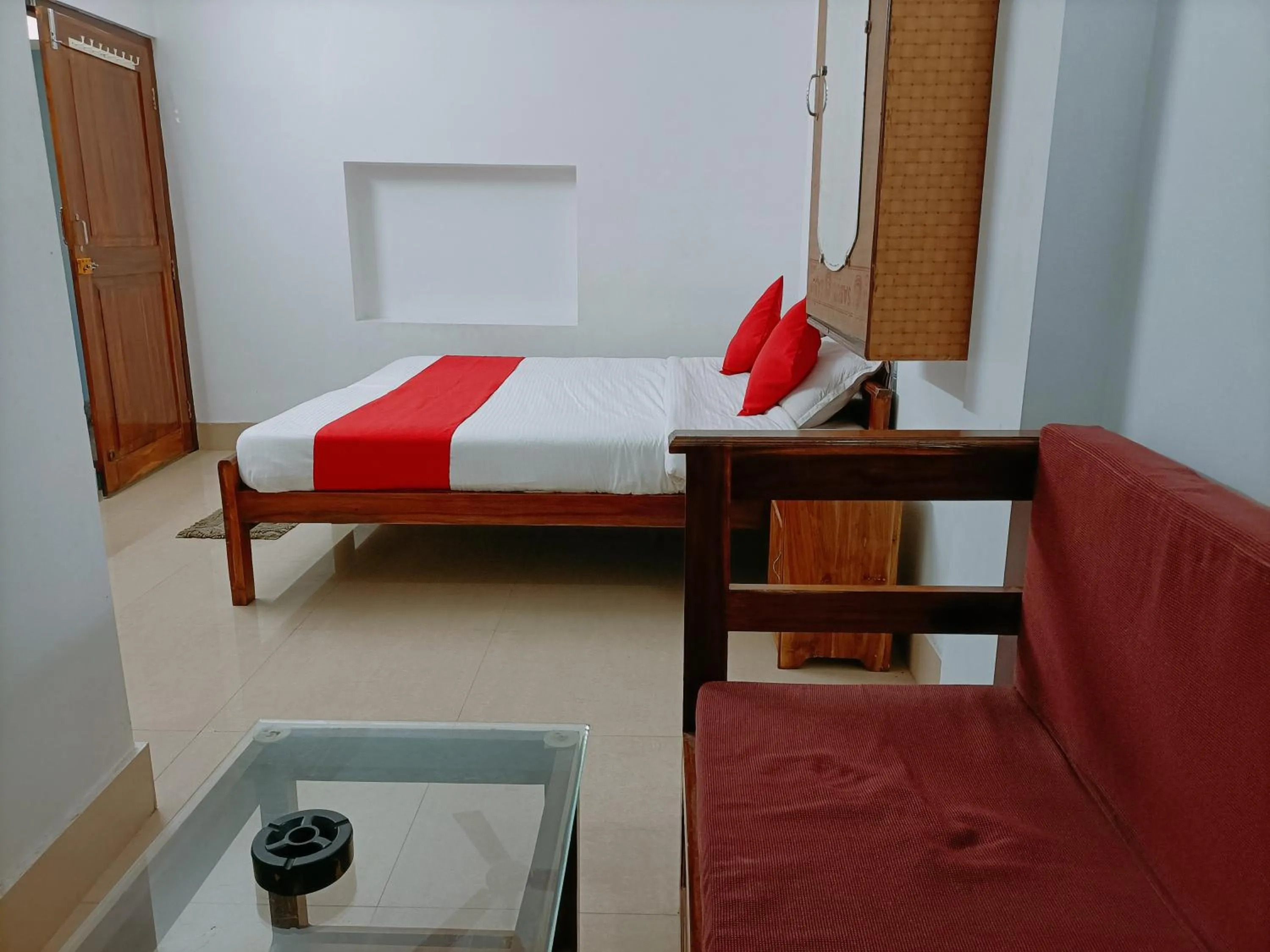 Bed in Laxmi Narayan Residency