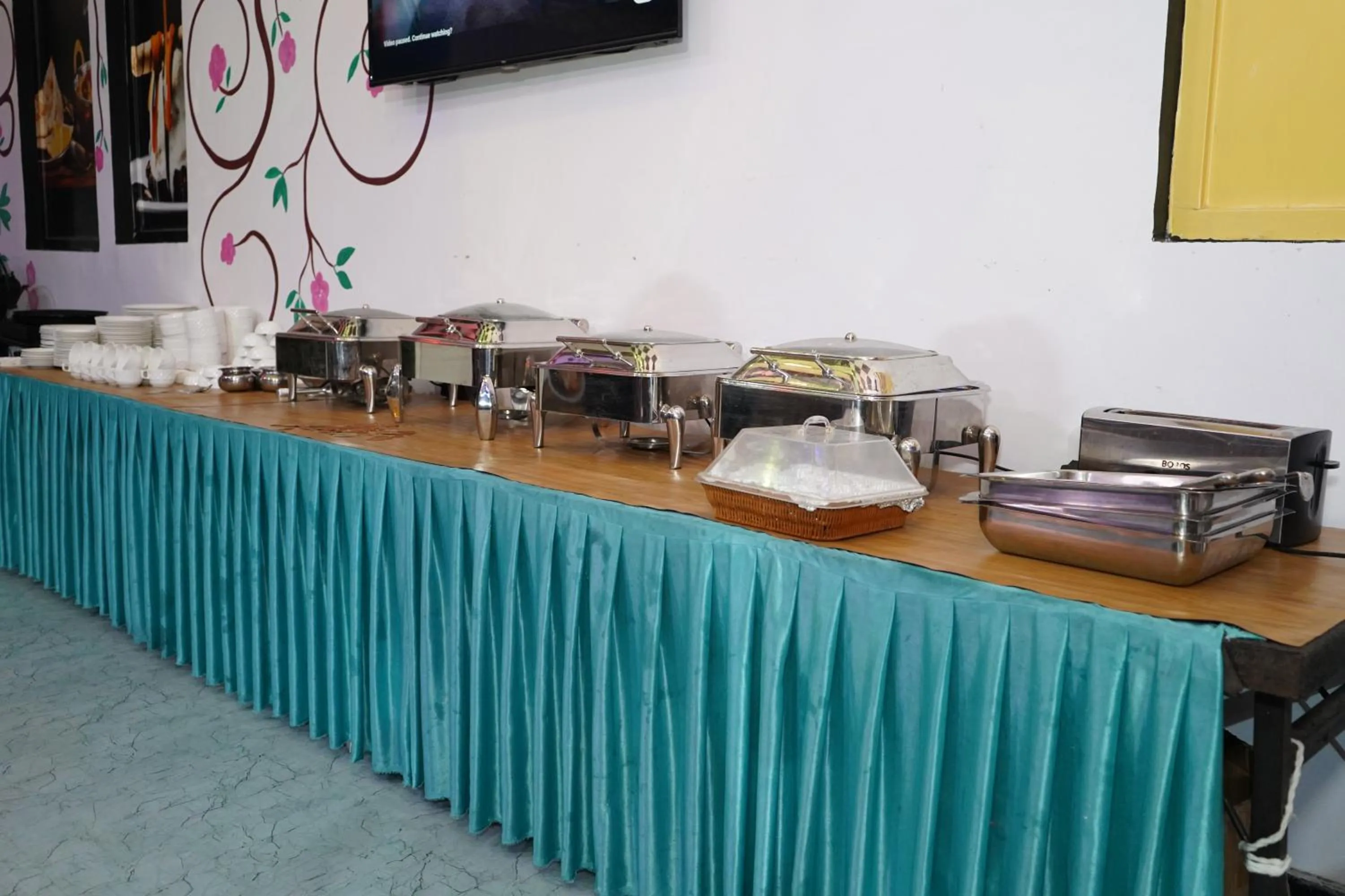 Restaurant/places to eat in The Dwelling Paradise