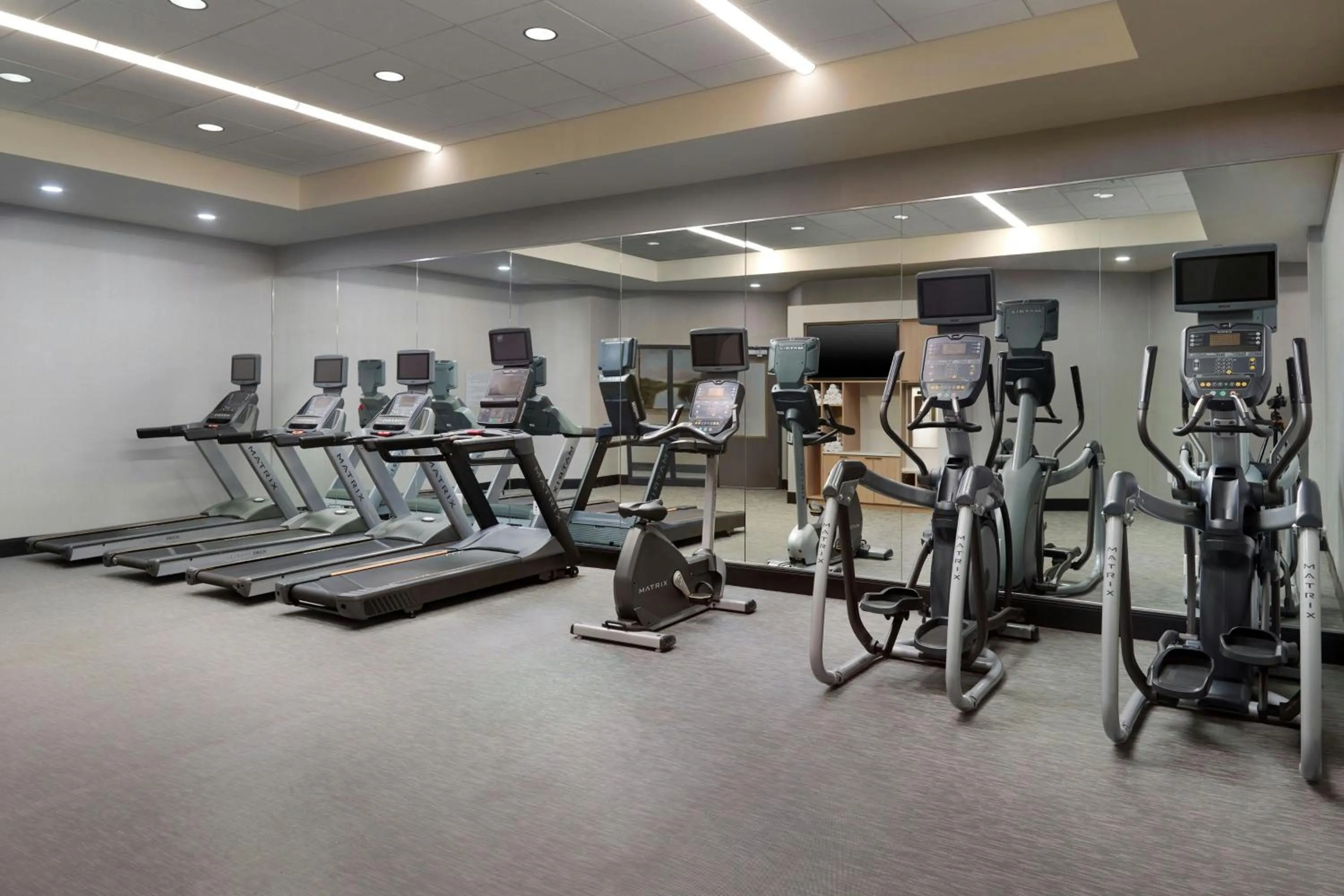 Fitness centre/facilities in Courtyard by Marriott Atlanta Dunwoody