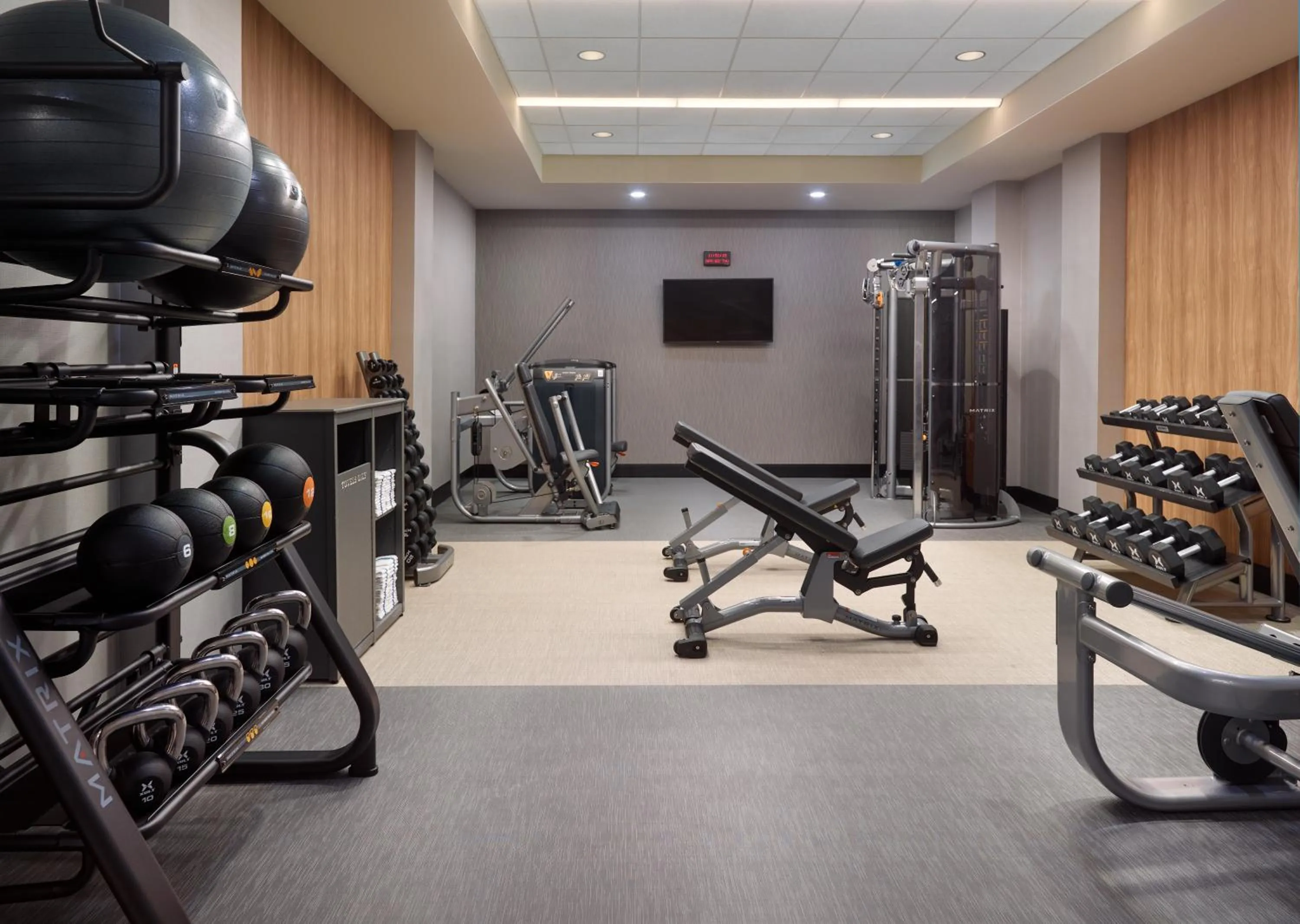 Fitness centre/facilities in Courtyard by Marriott Atlanta Dunwoody
