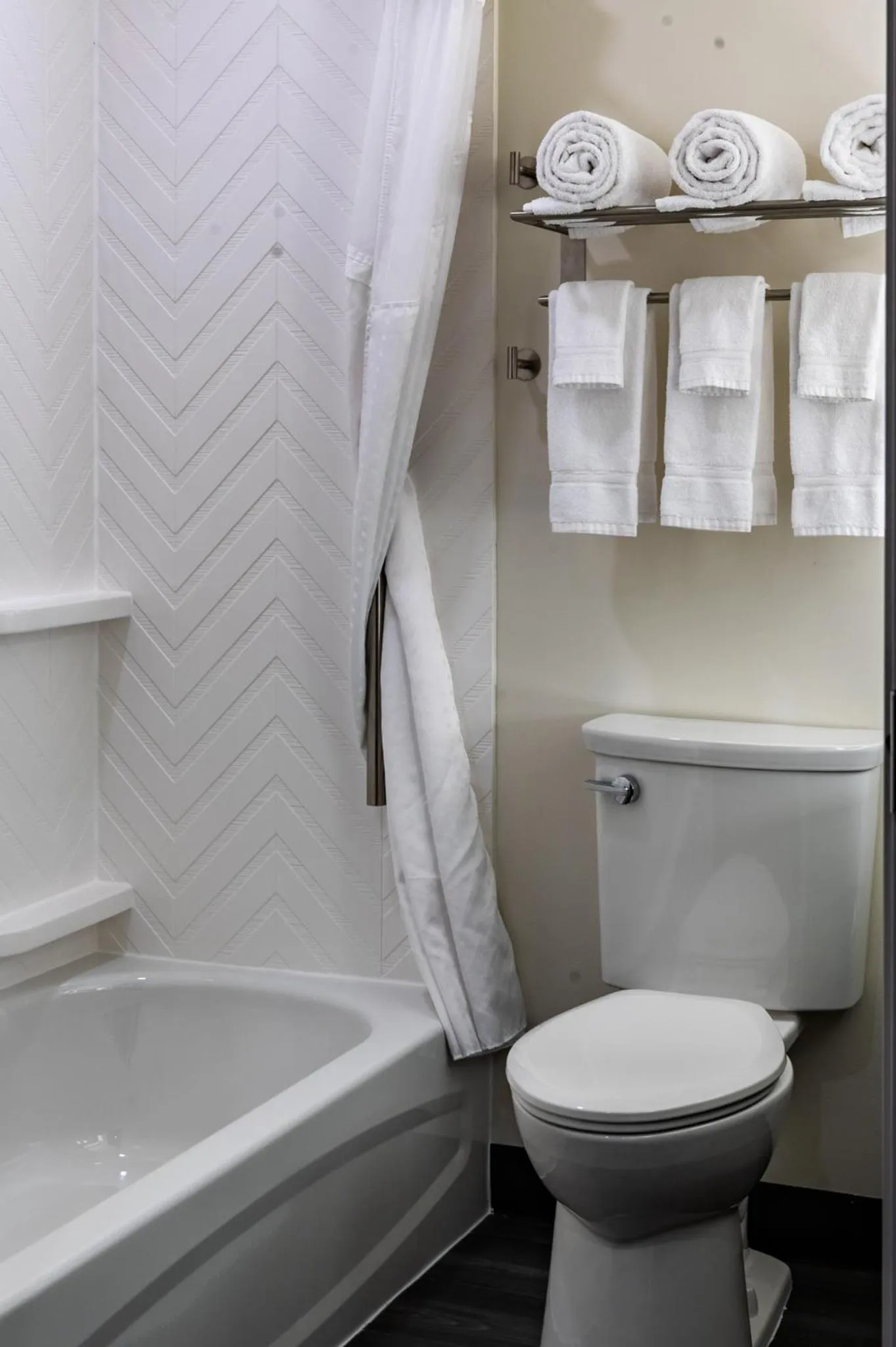 Toilet in Courtyard by Marriott Atlanta Dunwoody