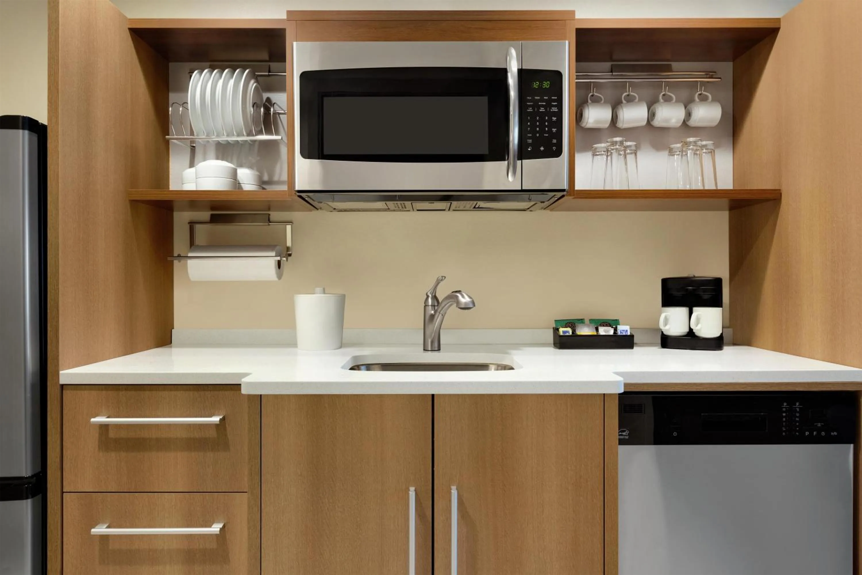 Bedroom in Home2 Suites by Hilton New Brunswick, NJ