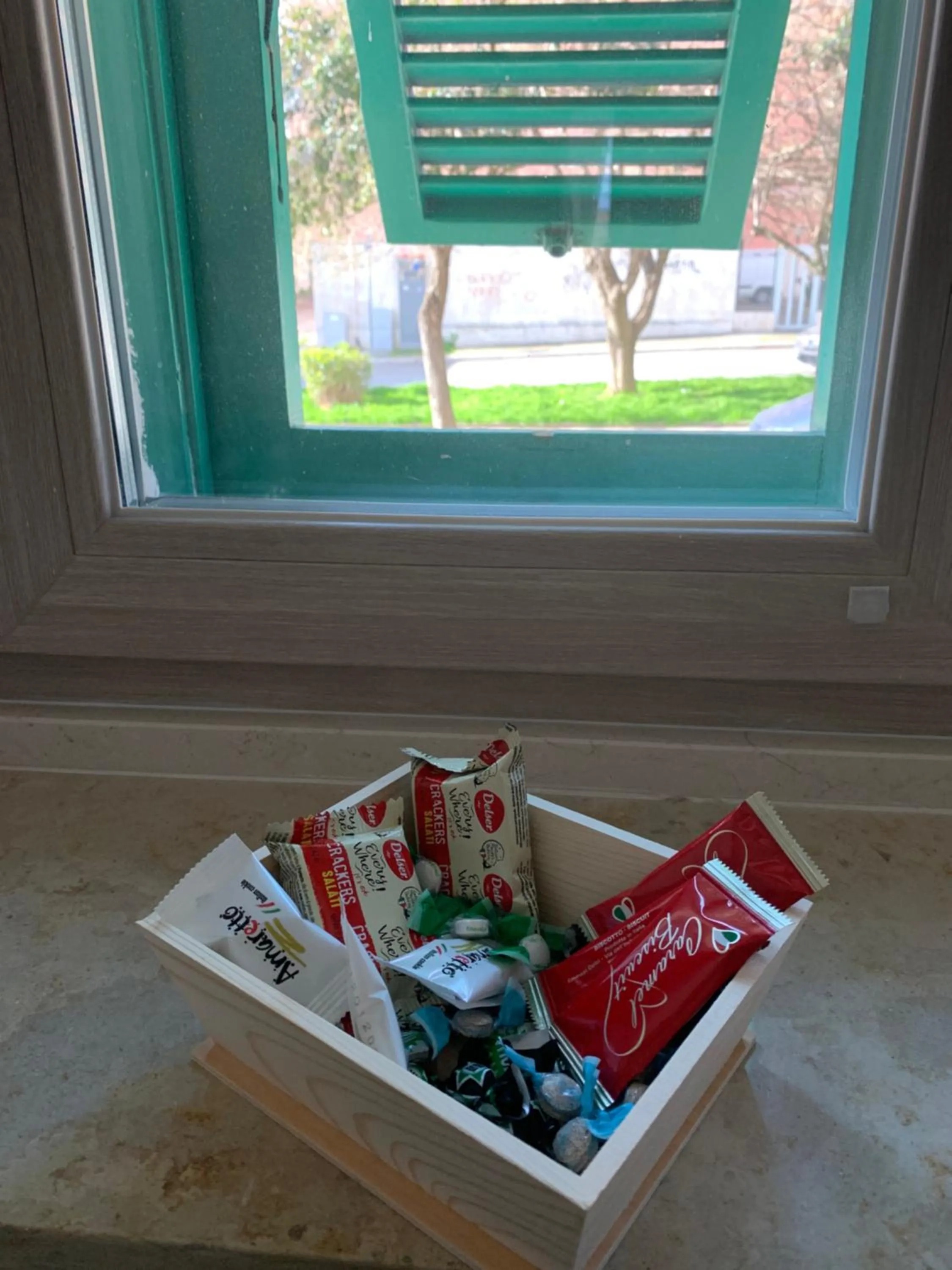 Quiet street view in B&B Piano Romano -con parcheggio privato gratuito-