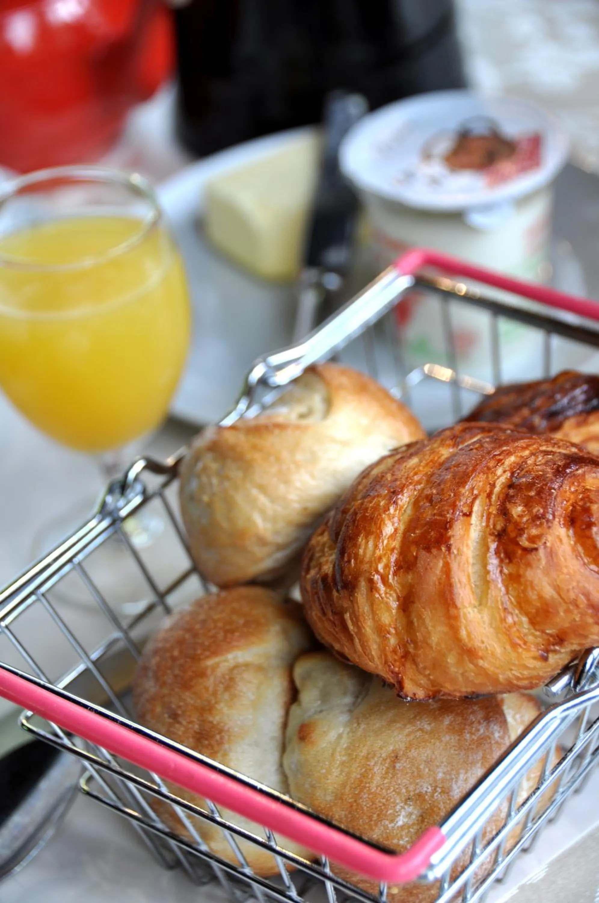 Property building in Logis Hôtel LE DAHU