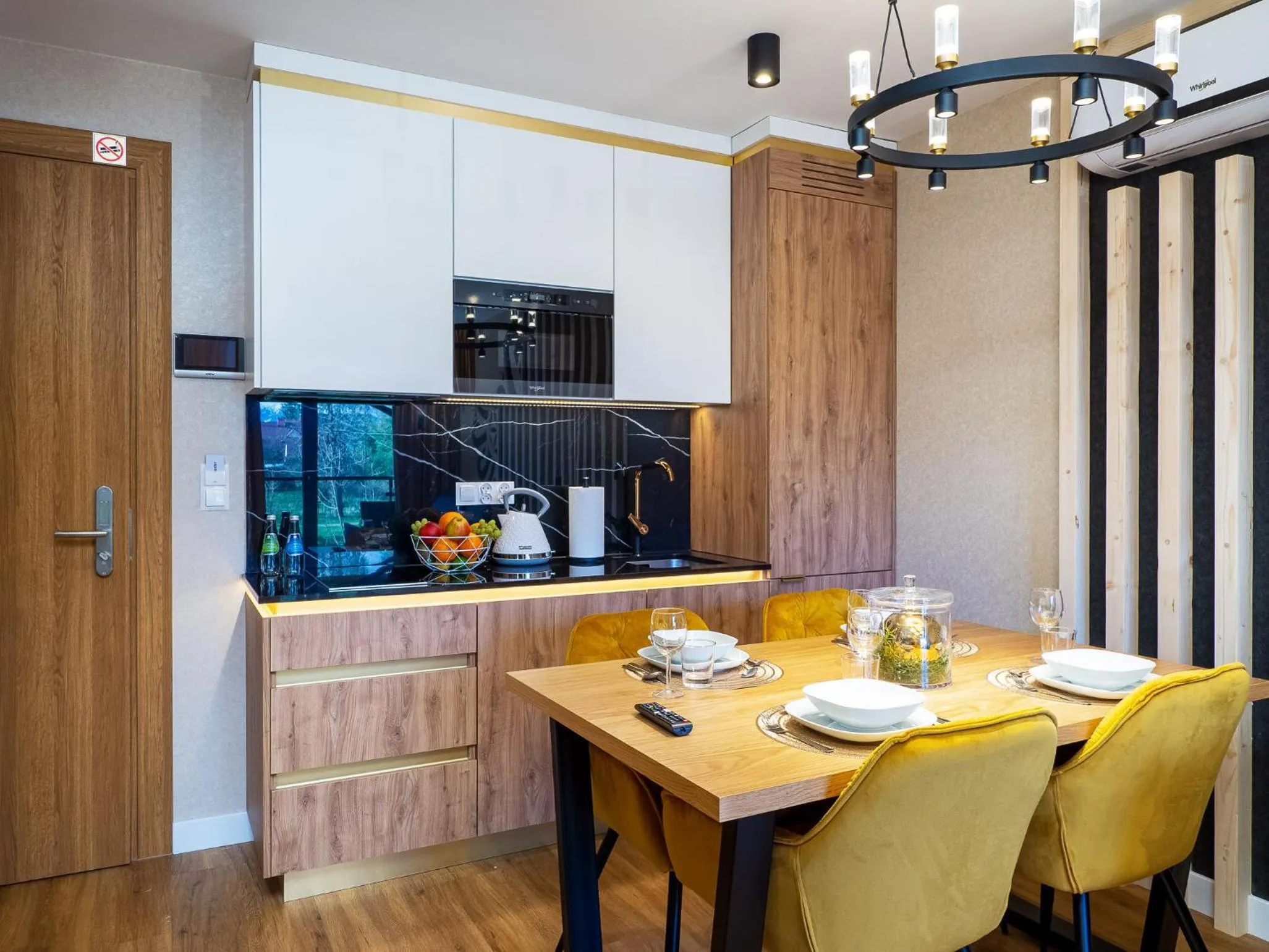 Kitchen or kitchenette in Aparthotel Góralski Spa 2