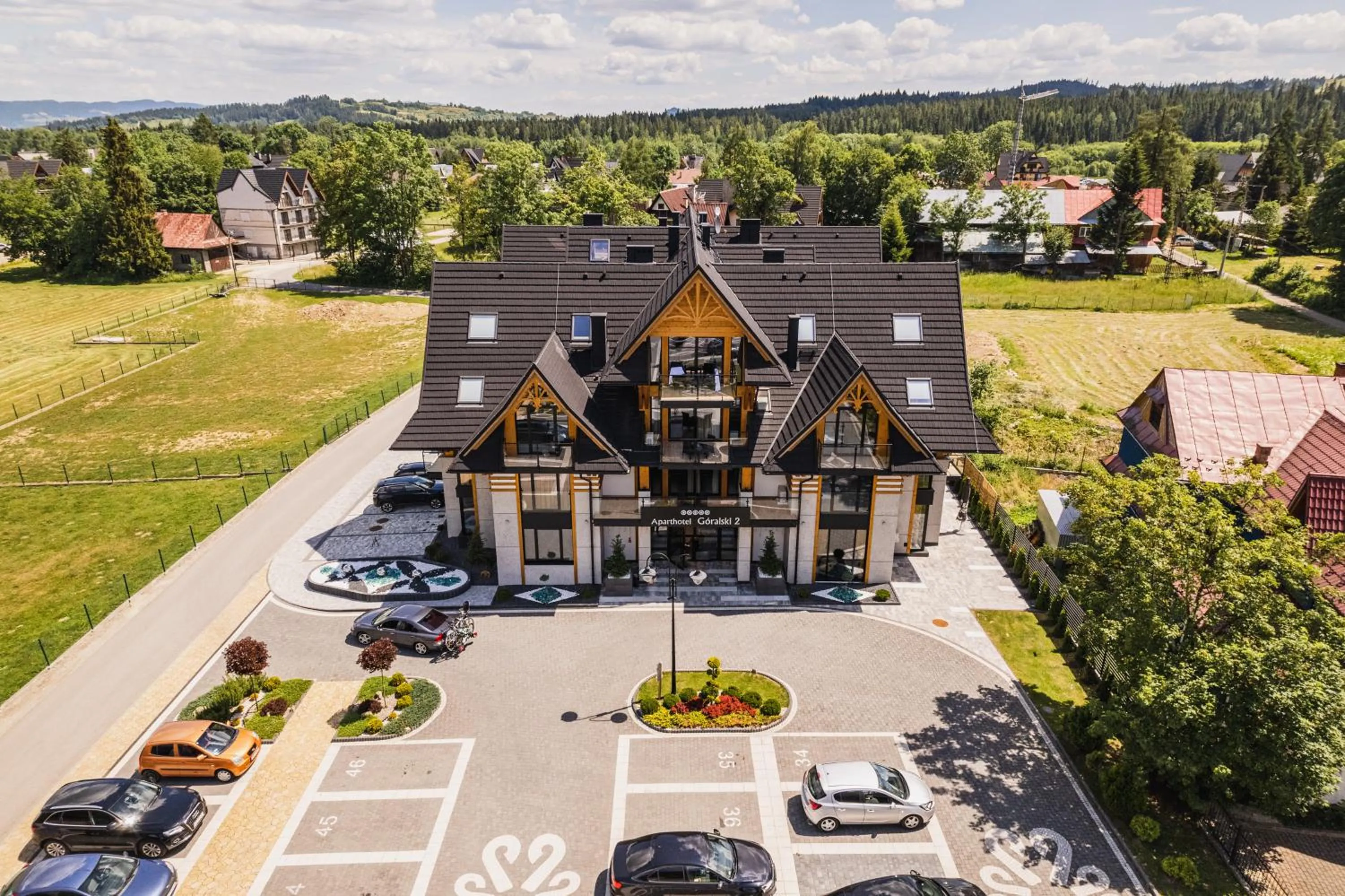 Property building in Aparthotel Góralski Spa 2
