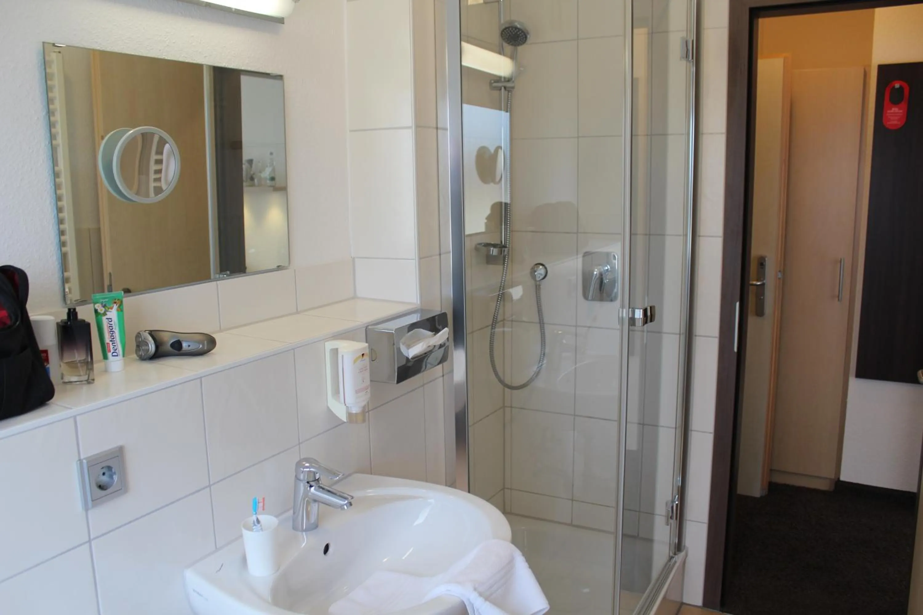 Shower in Hotel Berkheimer Hof