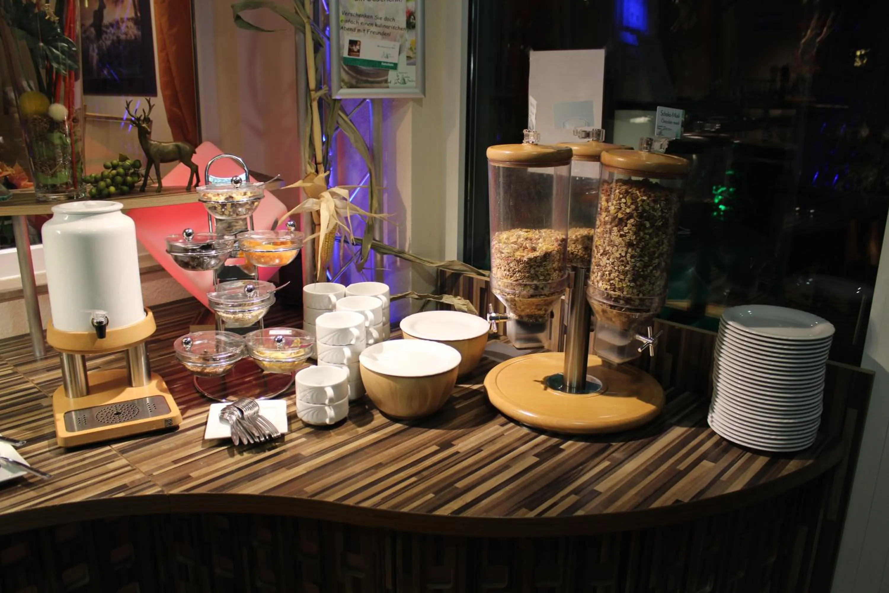 Buffet breakfast in Hotel Berkheimer Hof