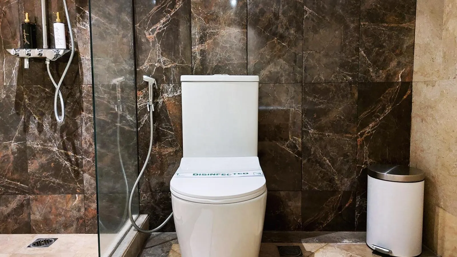 Toilet in Jatinangor National Golf & Resort