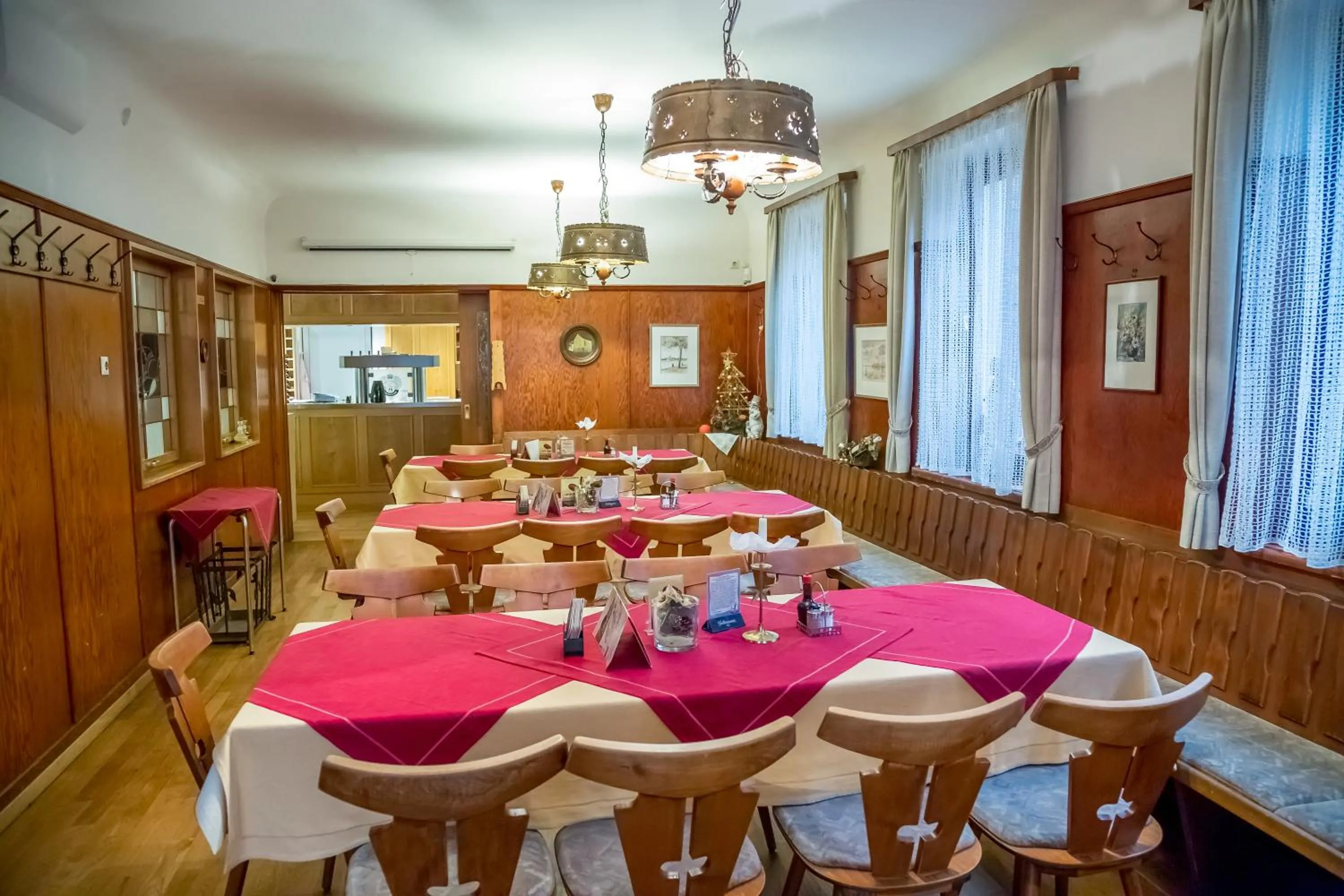 Restaurant/places to eat in Gasthof Rebstock