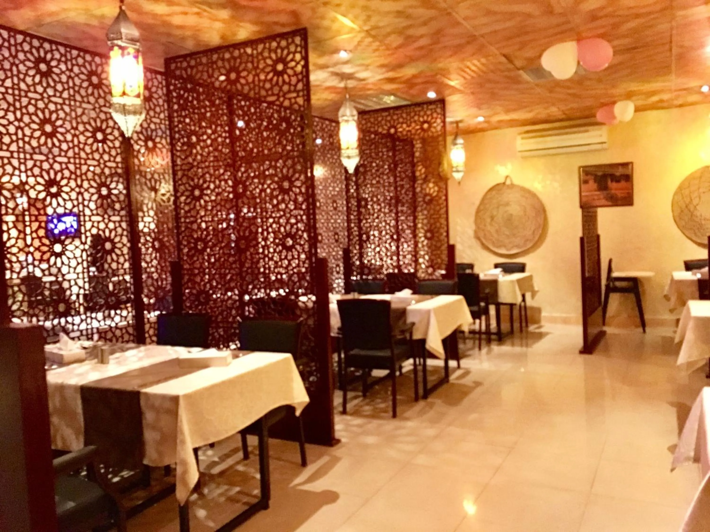 Buffet breakfast in Mutrah Hotel