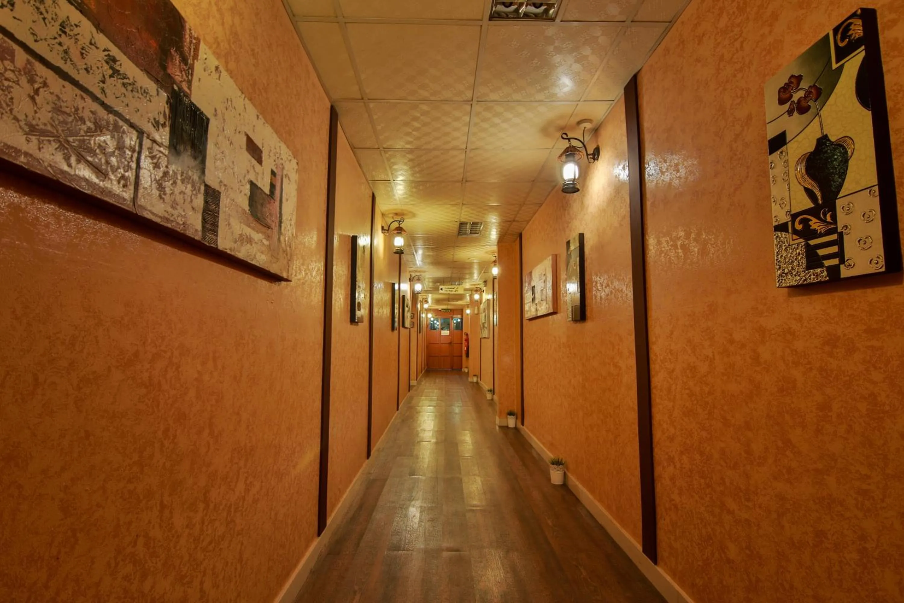 Area and facilities in Mutrah Hotel