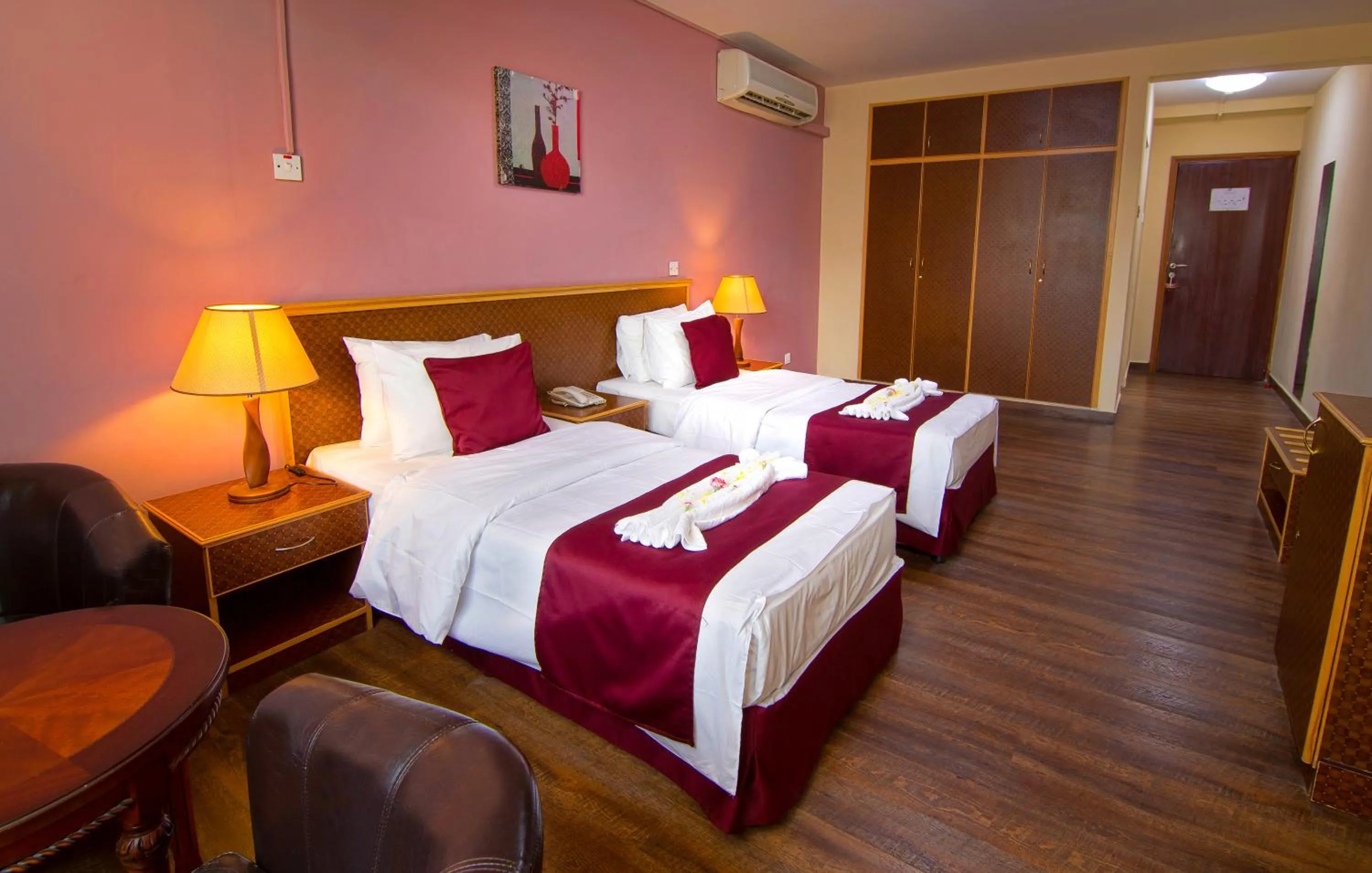 Bedroom, Bed in Mutrah Hotel