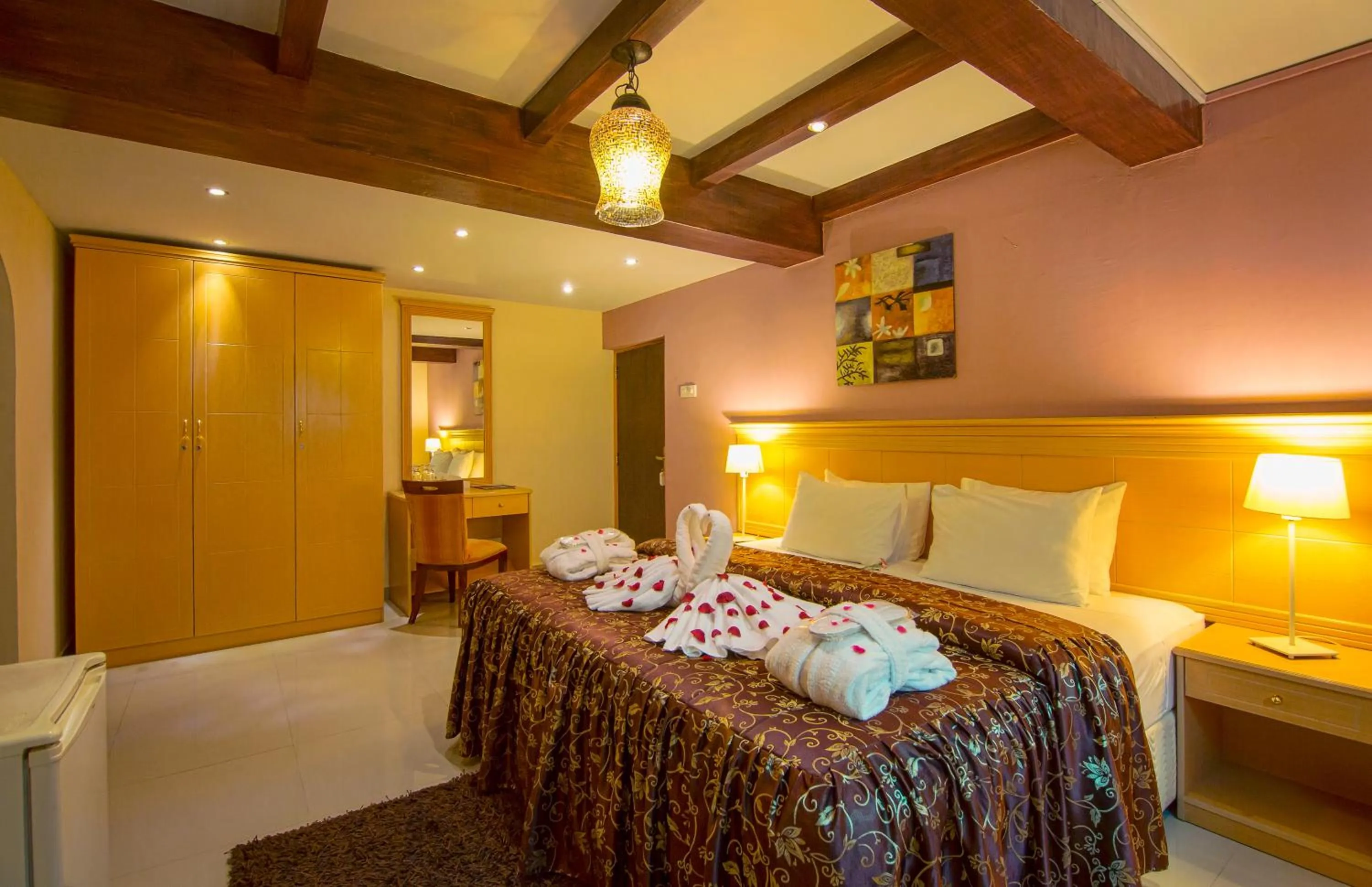 Bedroom, Bed in Mutrah Hotel