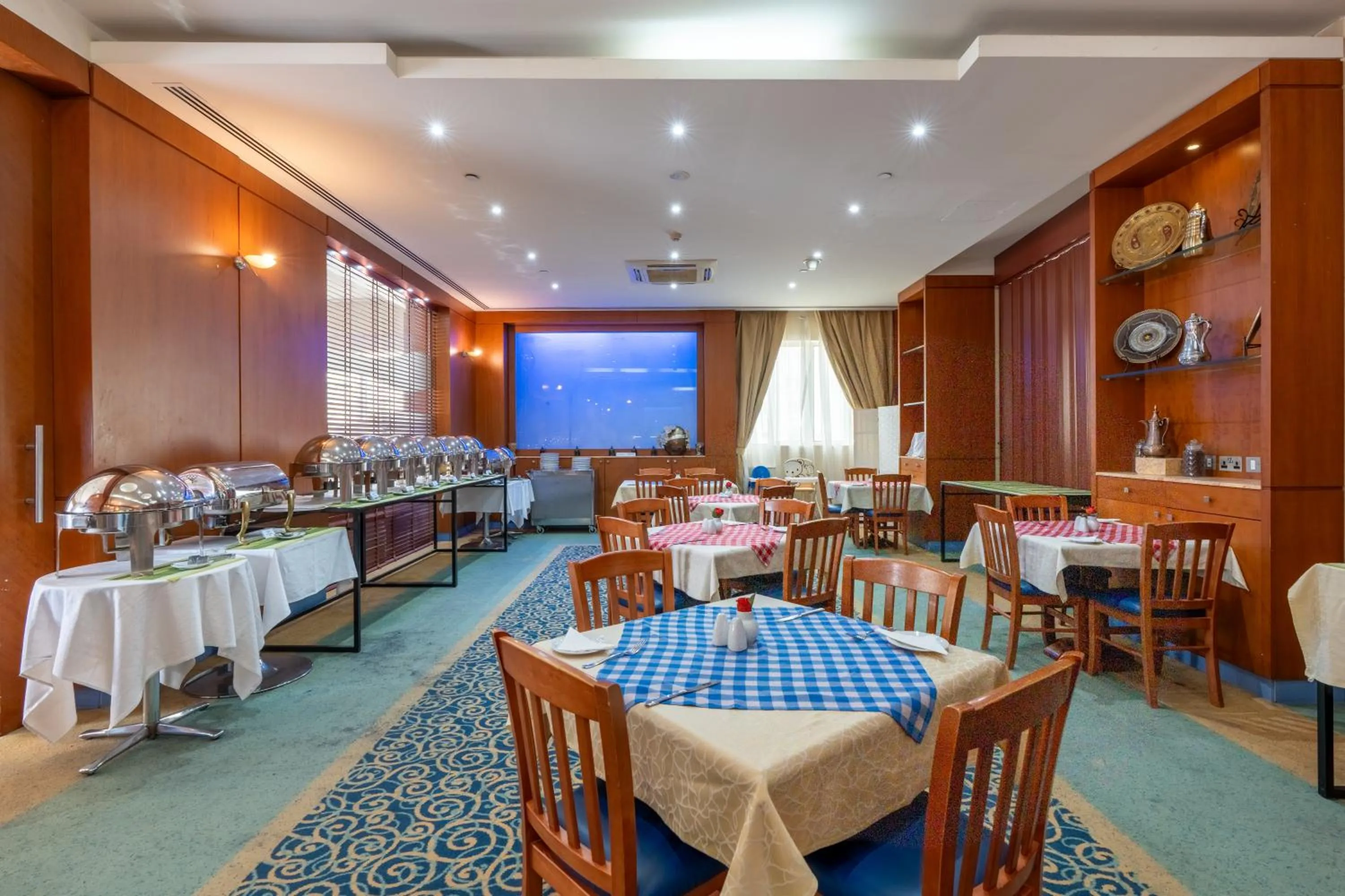 Restaurant/places to eat in Lavender Hotel Sharjah