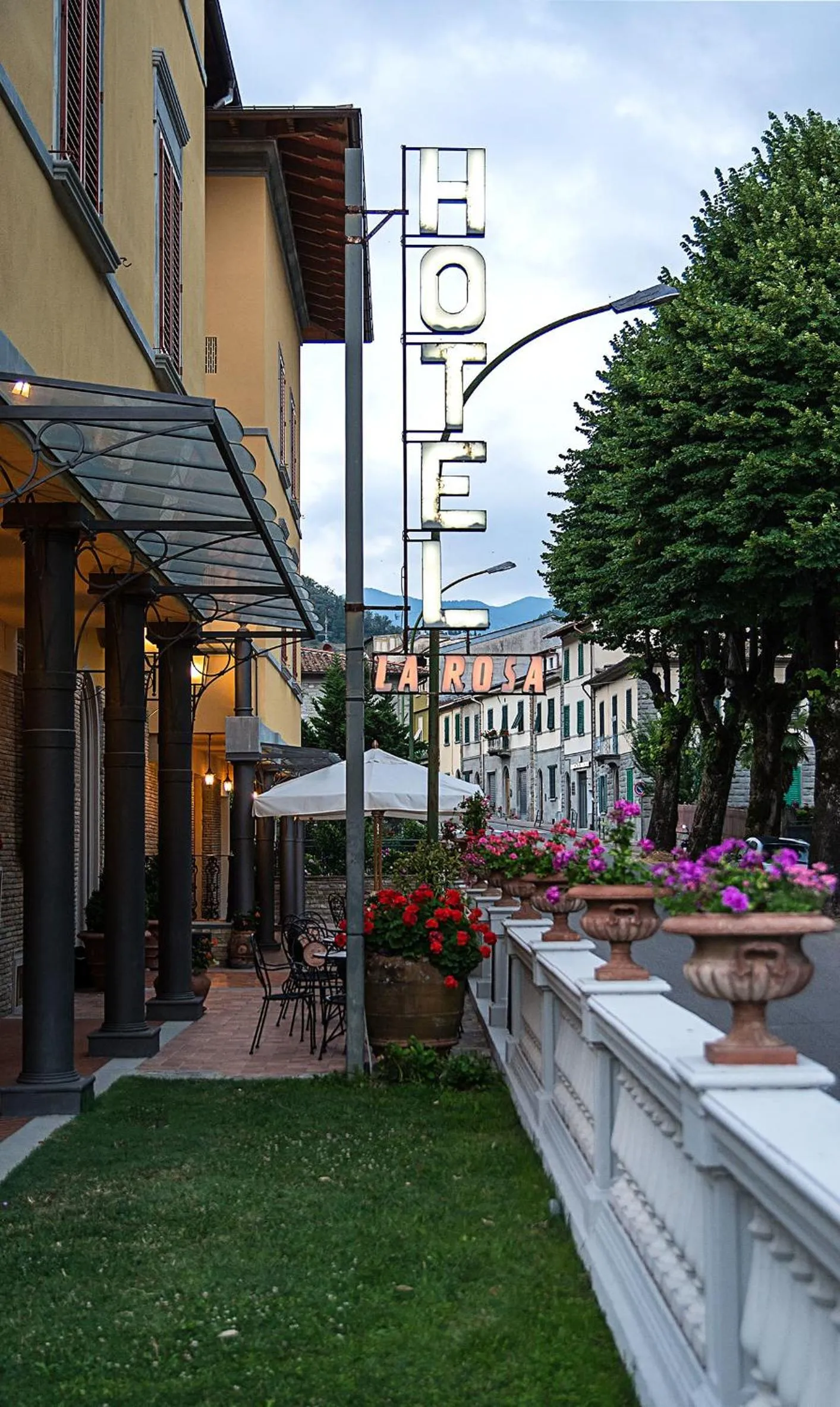 Property logo or sign in Hotel La Rosa