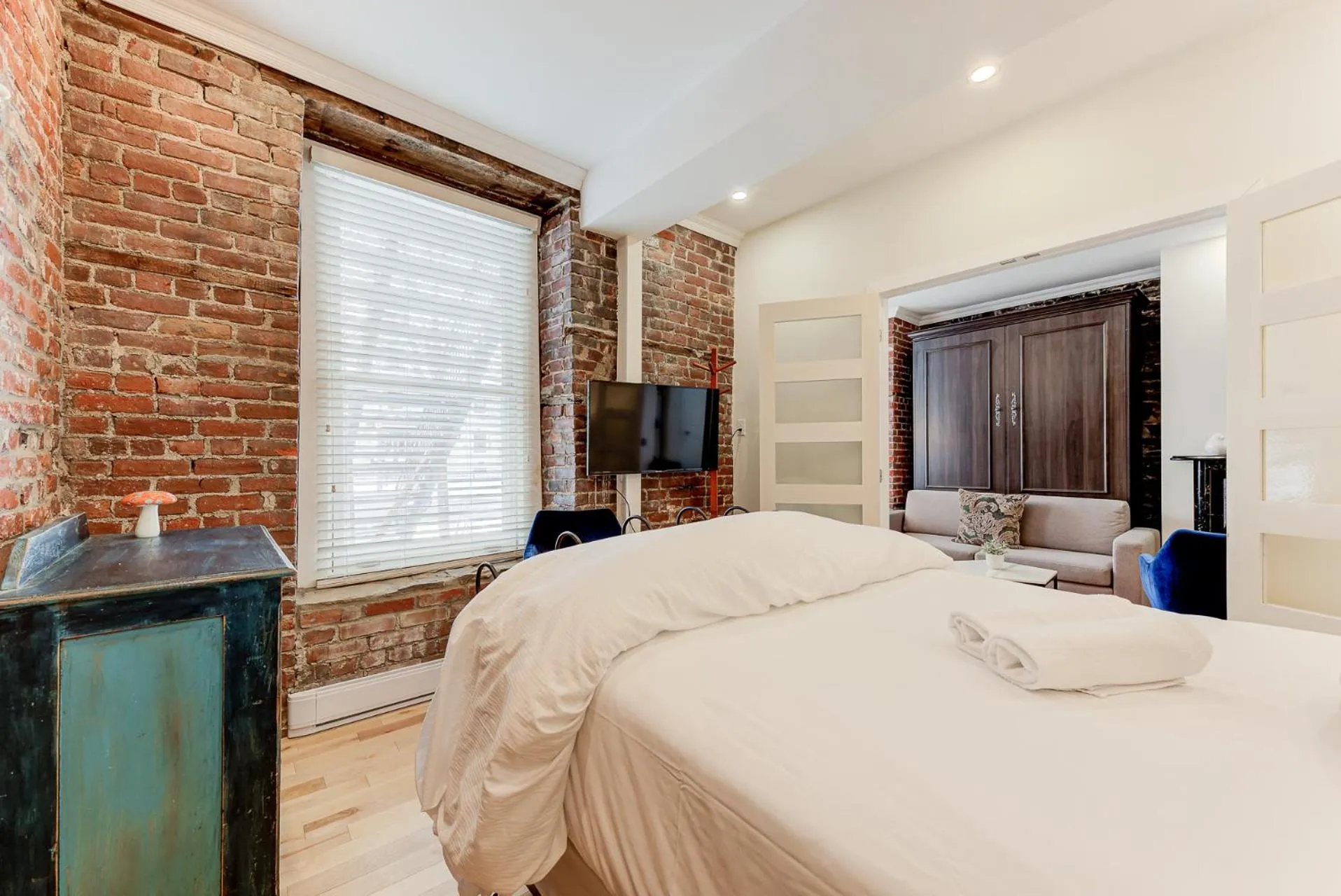 Bed in Le 555 Grande allée