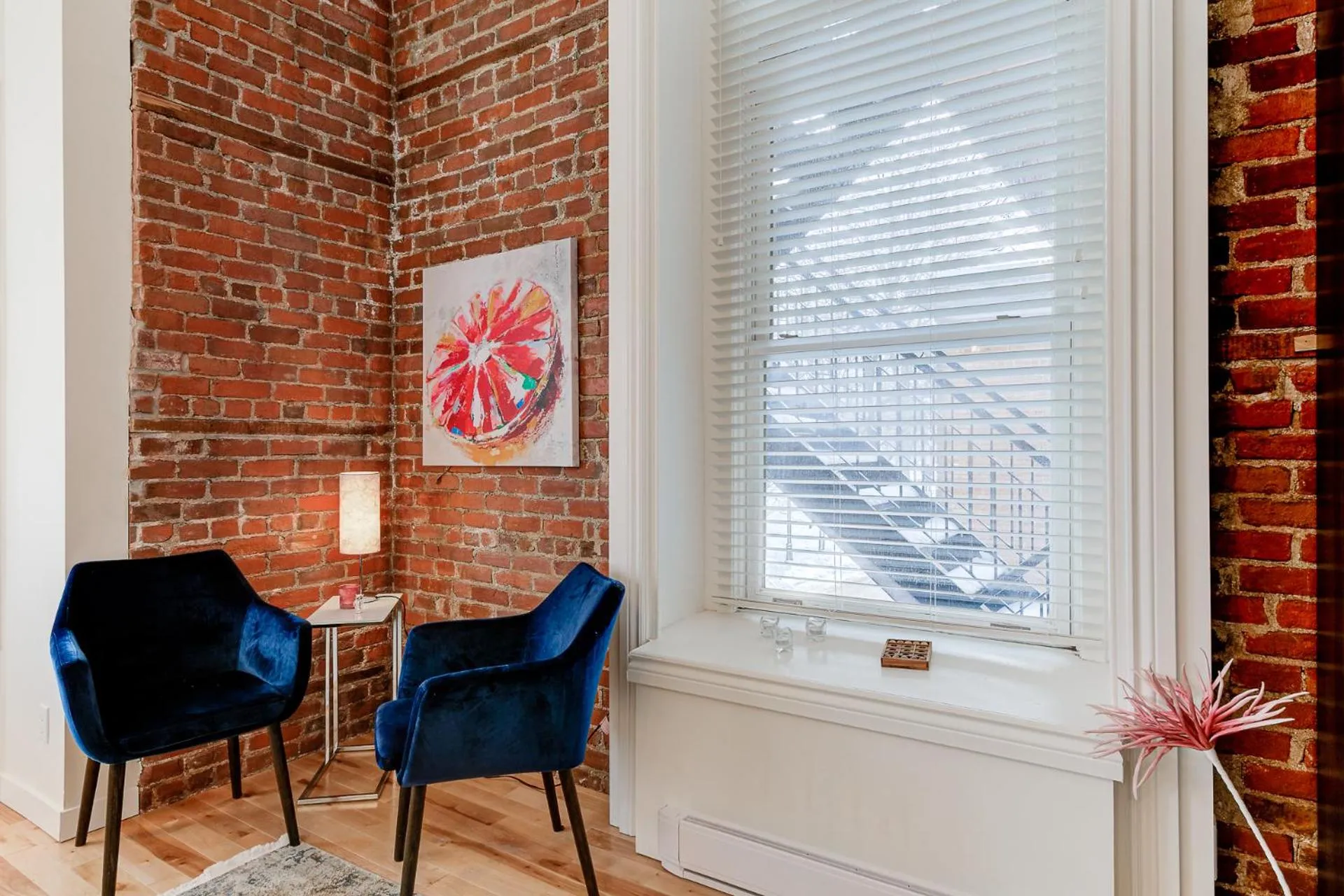 Seating area in Le 555 Grande allée