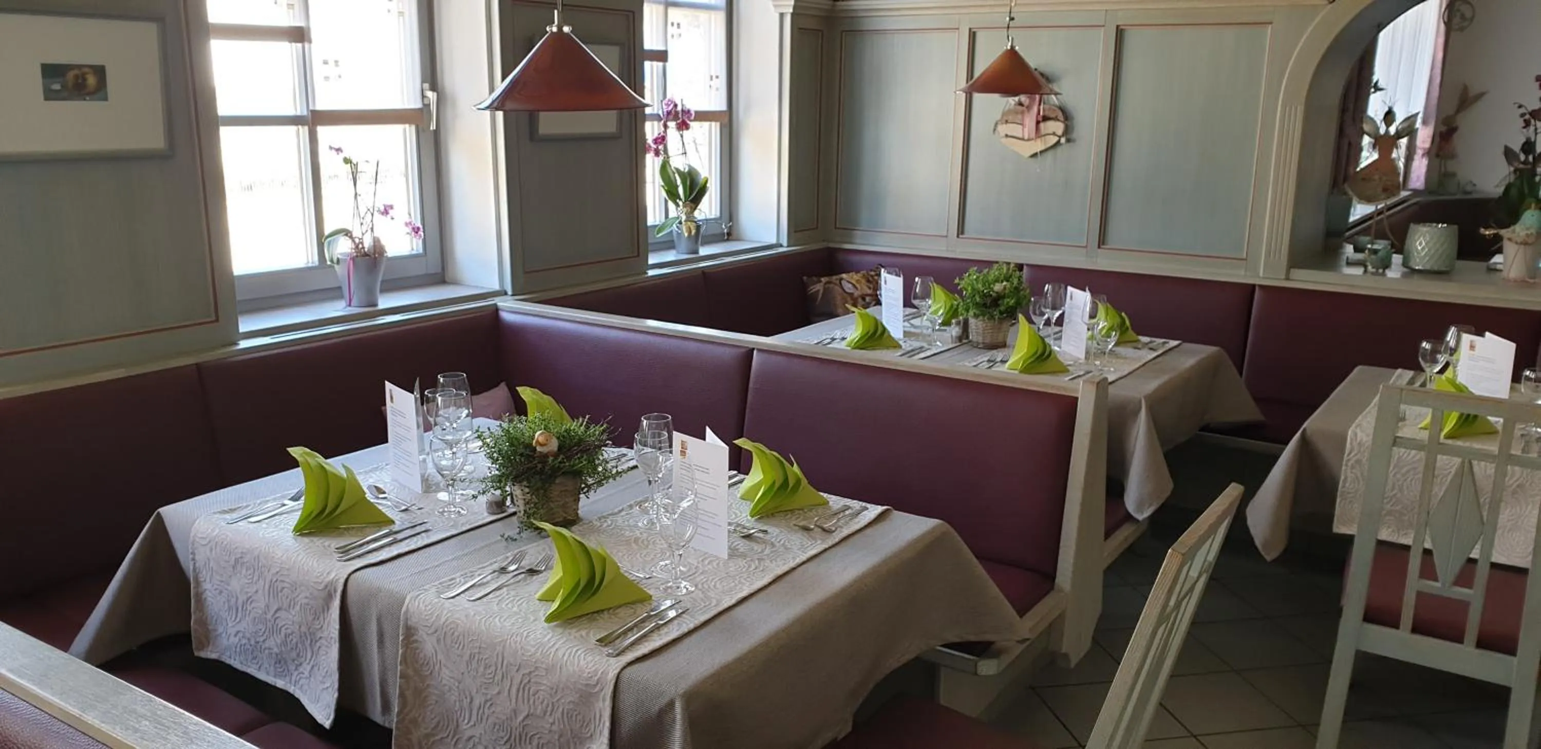 Restaurant/places to eat in Hotel Gasthof am Schloß